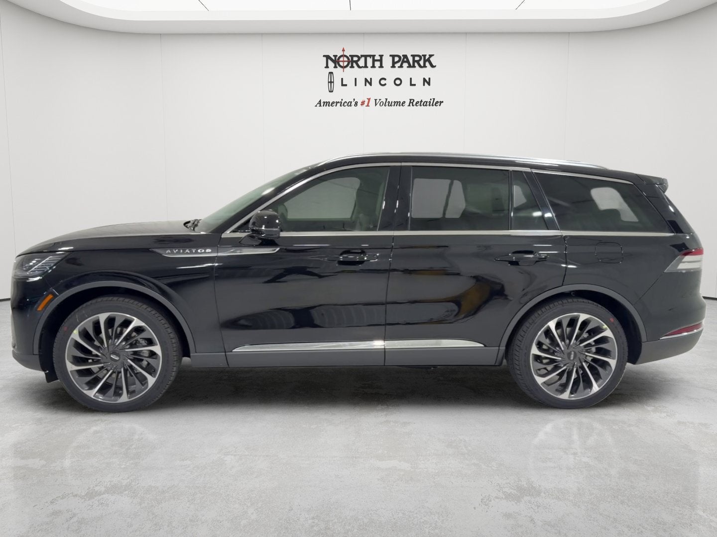 2027 Lincoln Aviator Reserve