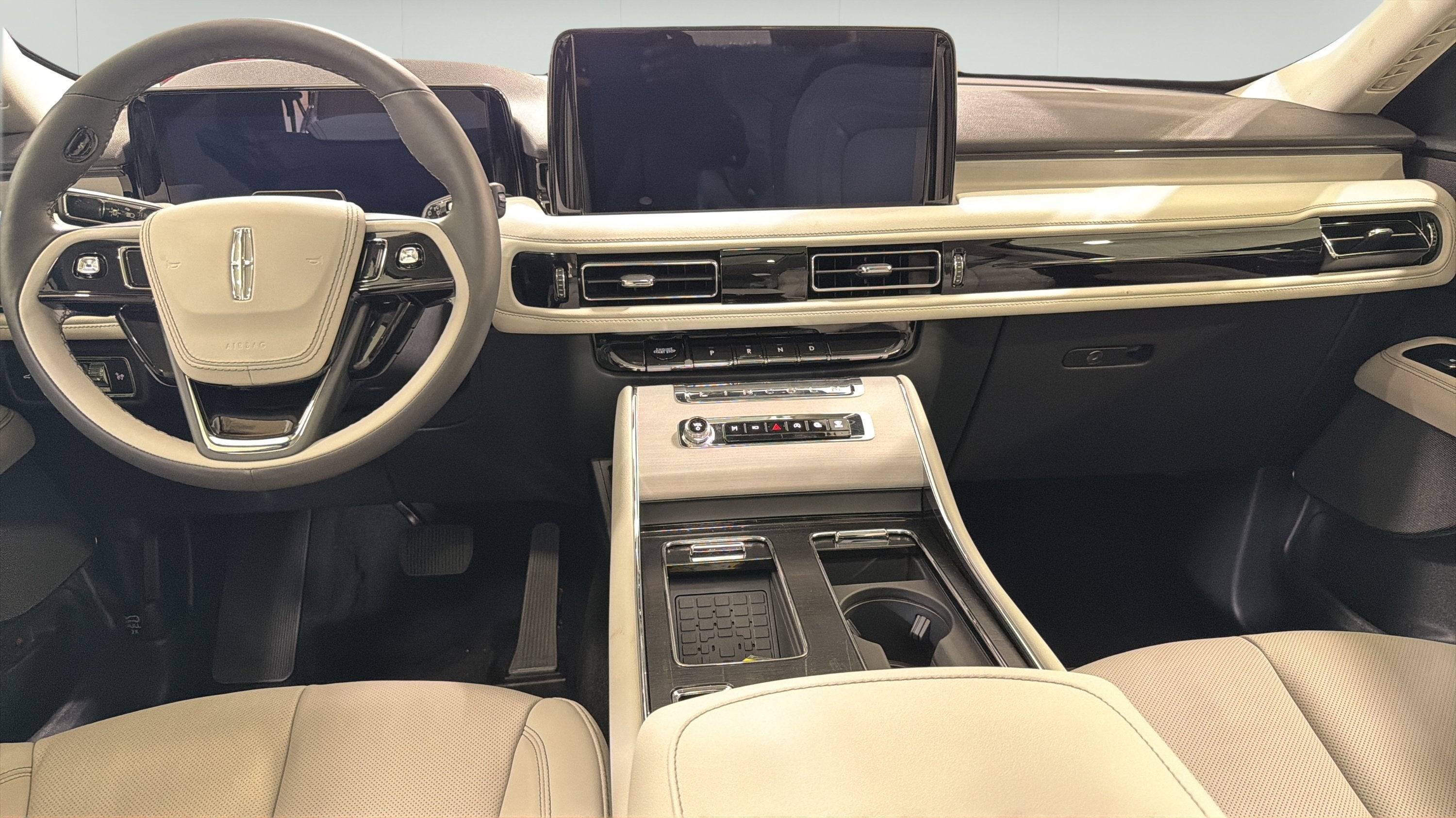 2027 Lincoln Aviator Reserve