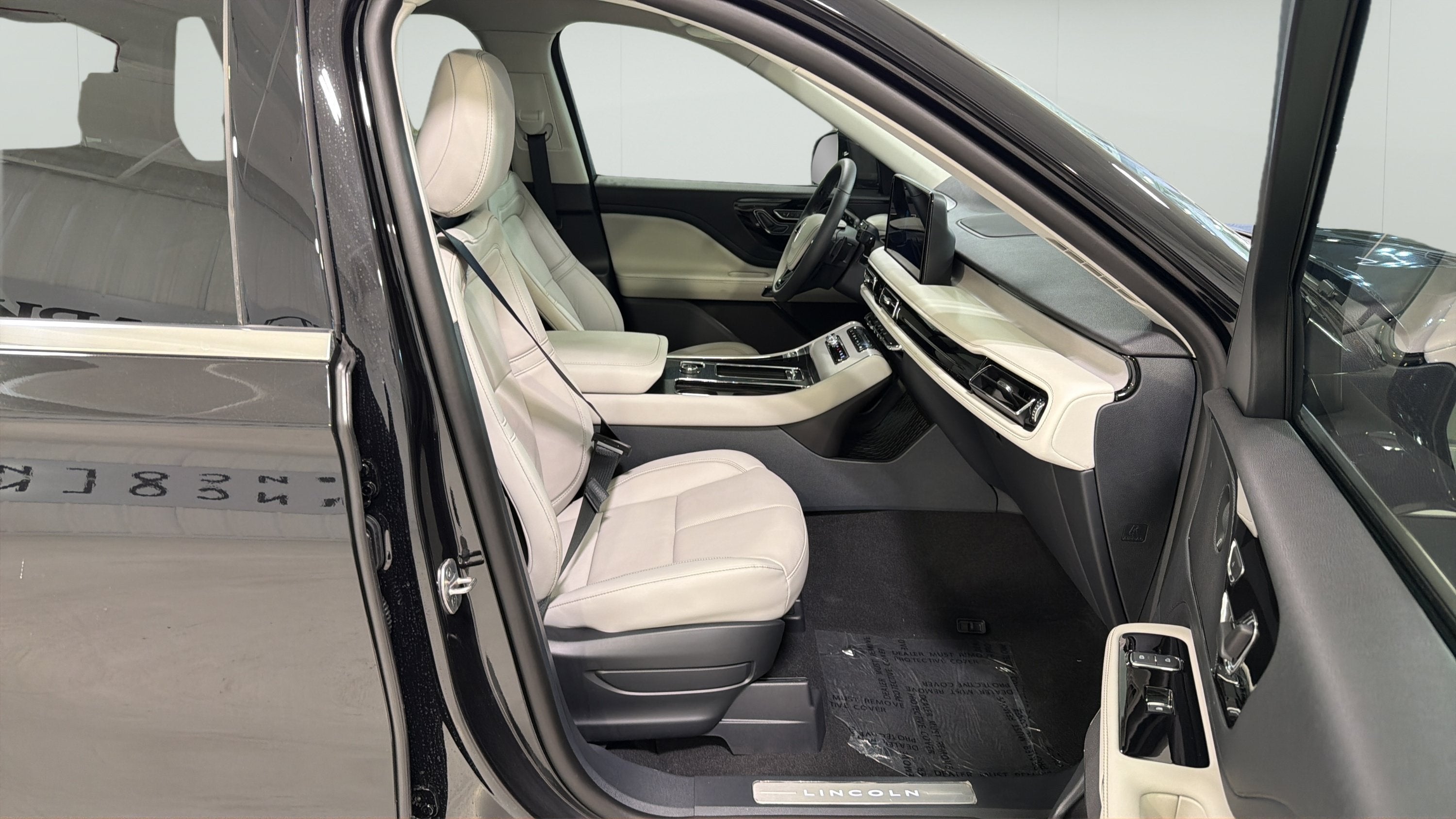 2027 Lincoln Aviator Reserve