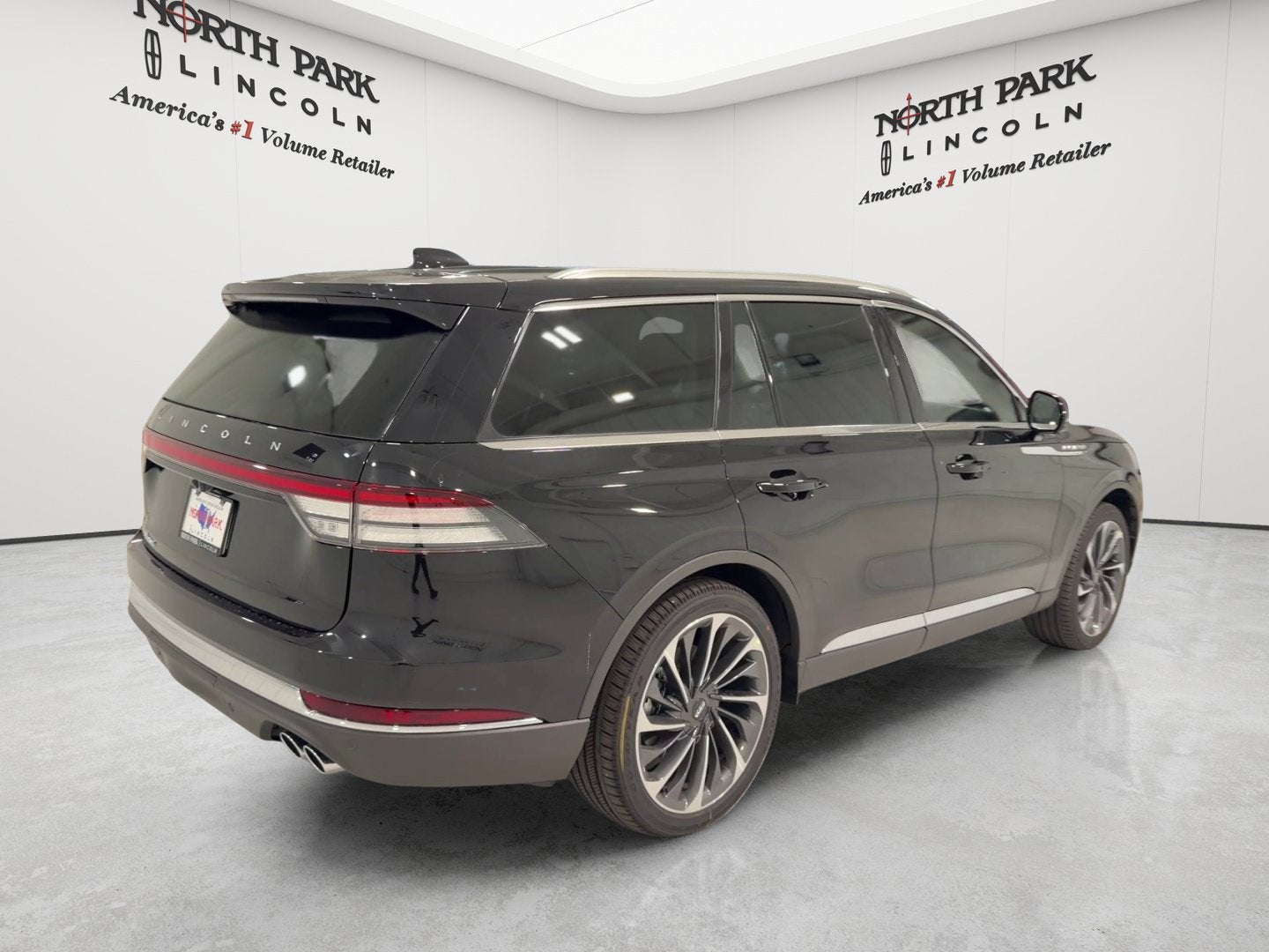 2027 Lincoln Aviator Reserve