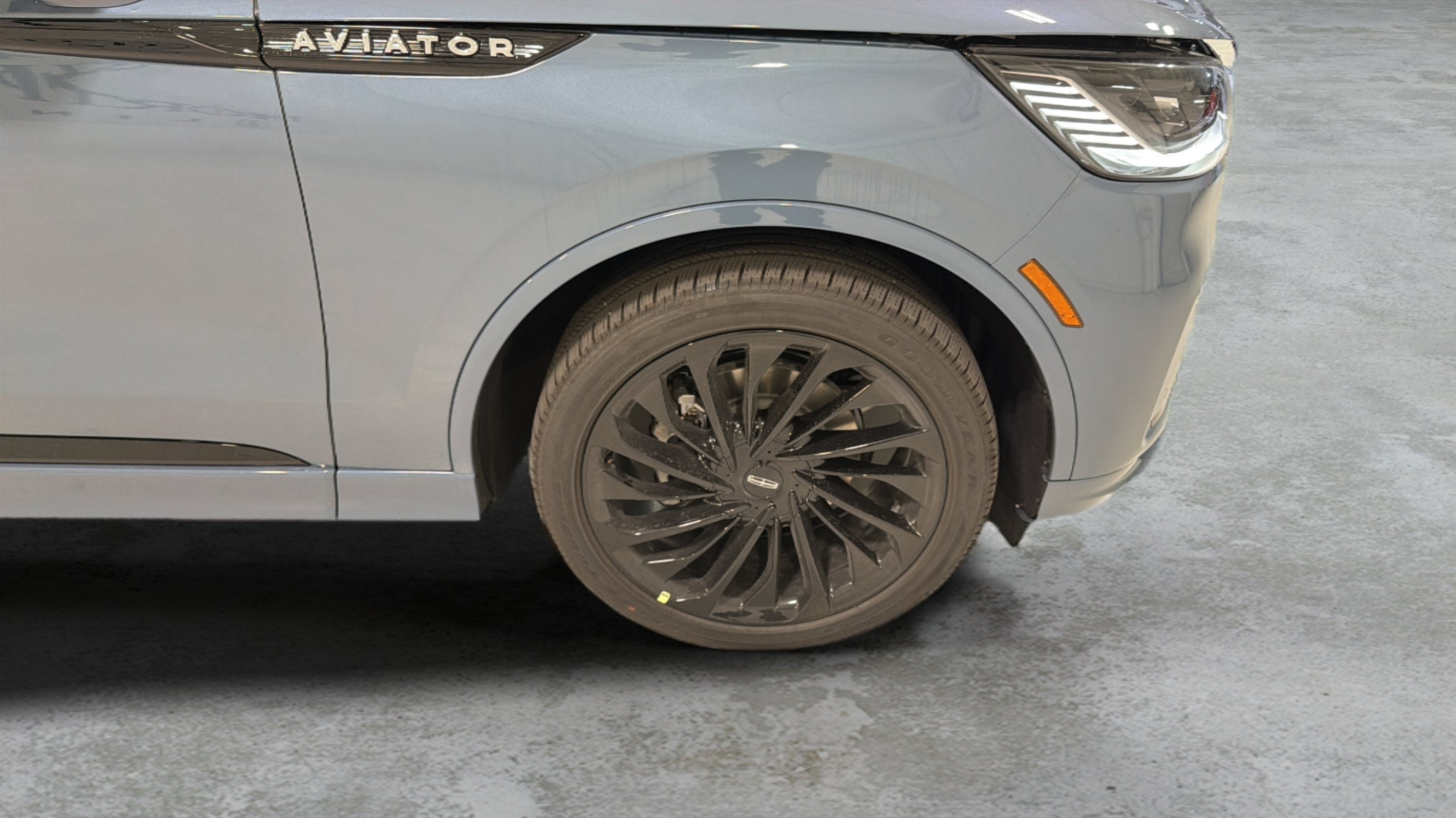 2027 Lincoln Aviator Reserve