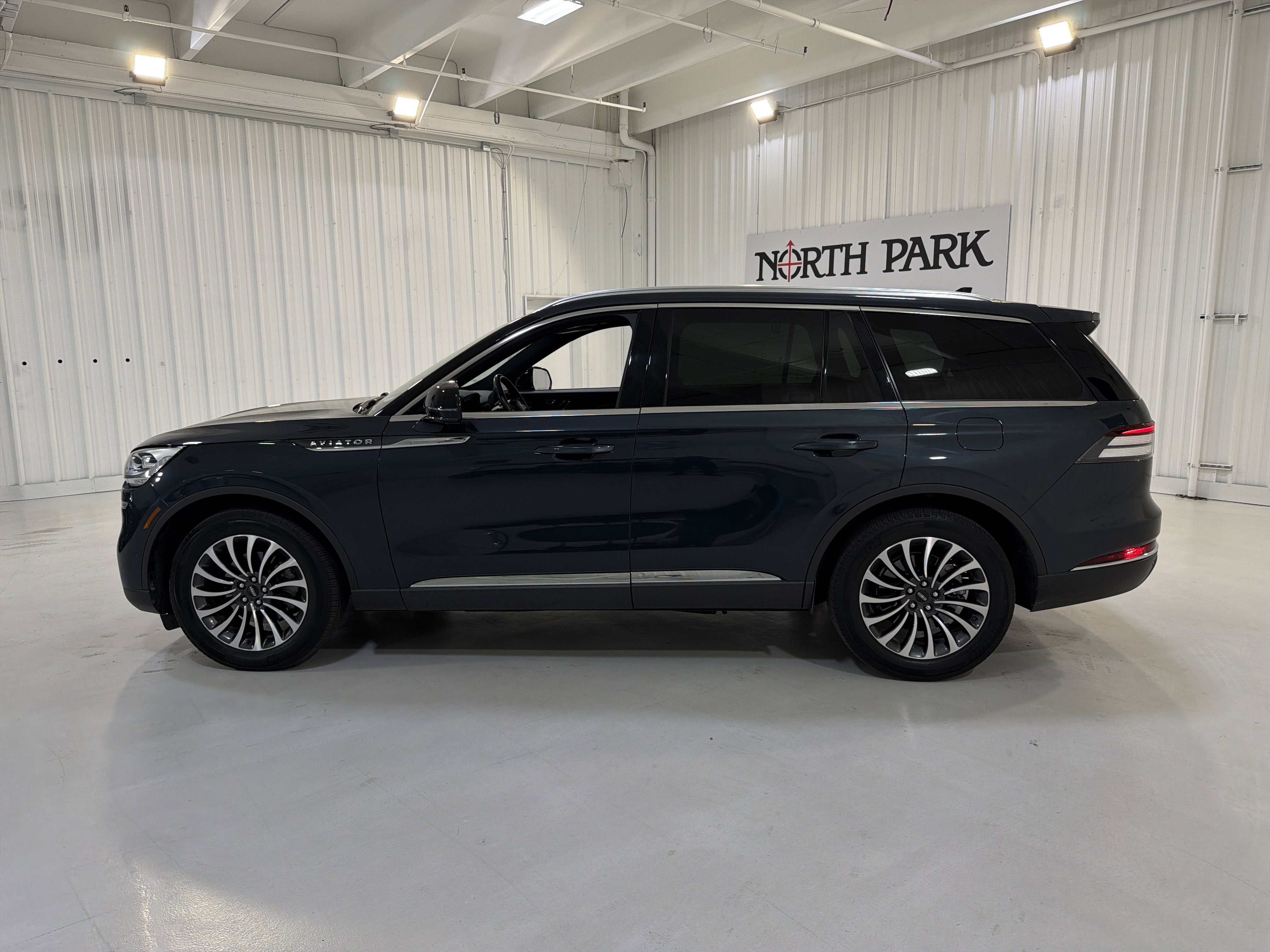 2023 Lincoln Aviator Reserve