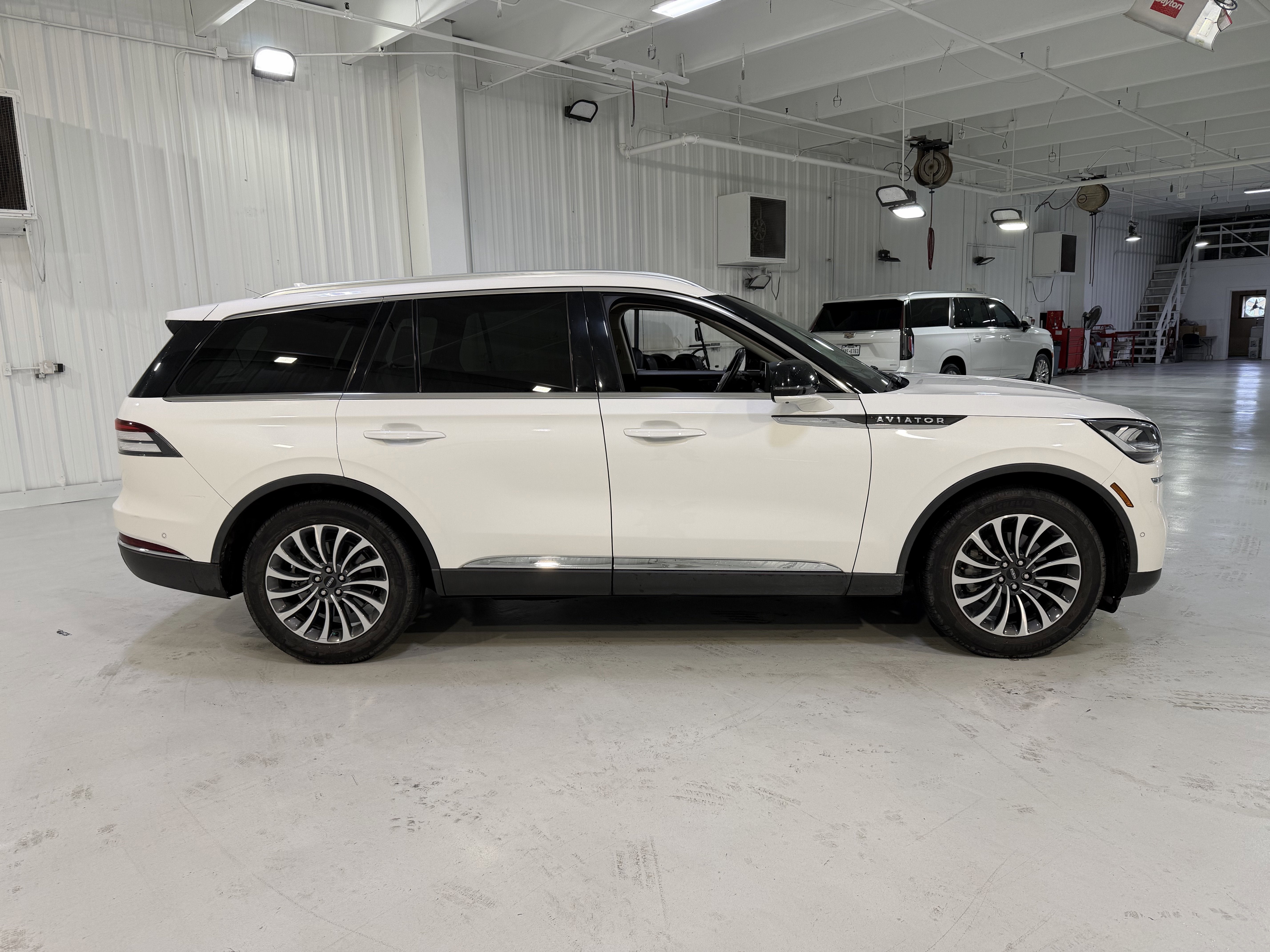 2022 Lincoln Aviator Reserve