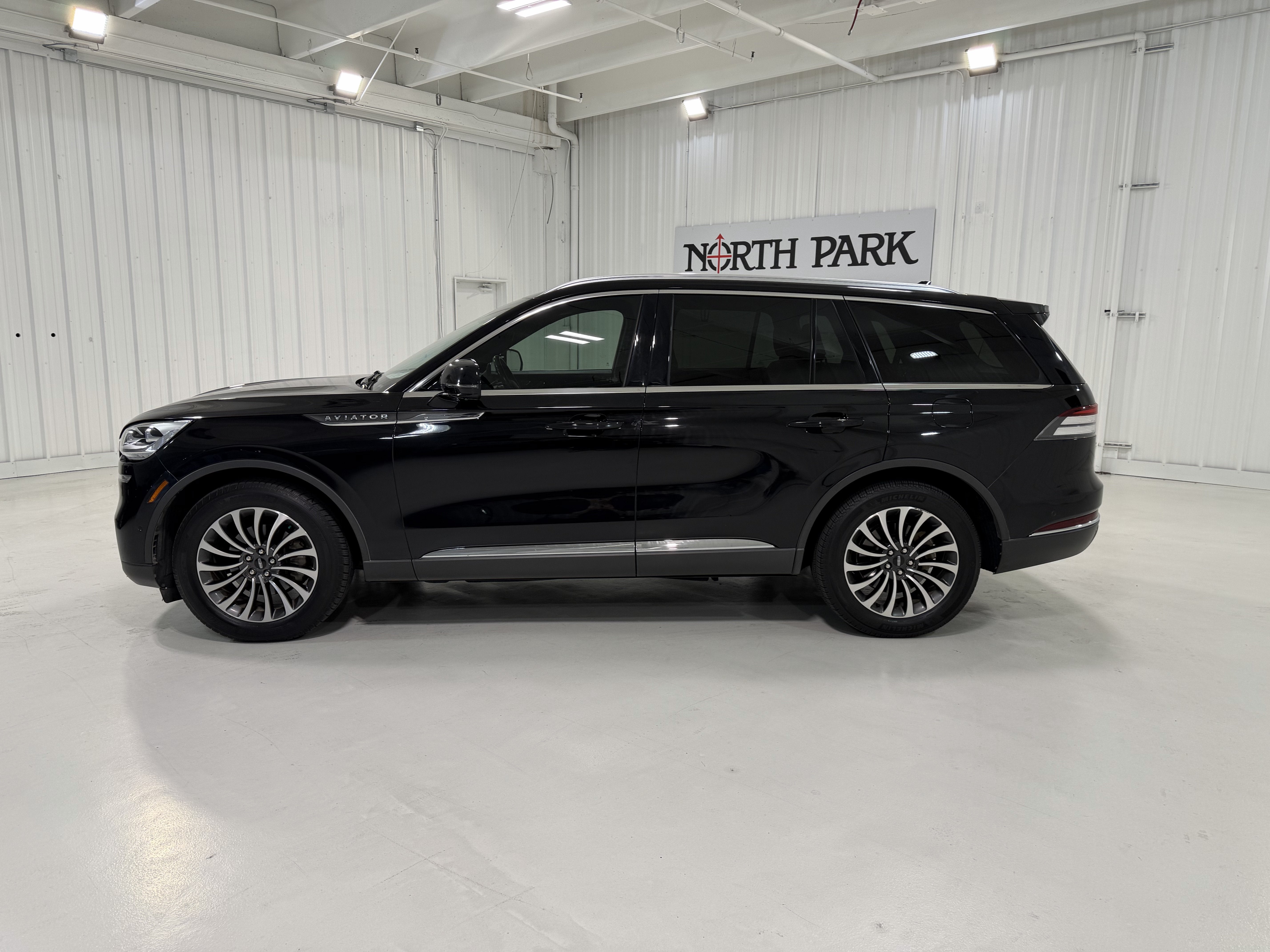 2022 Lincoln Aviator Reserve