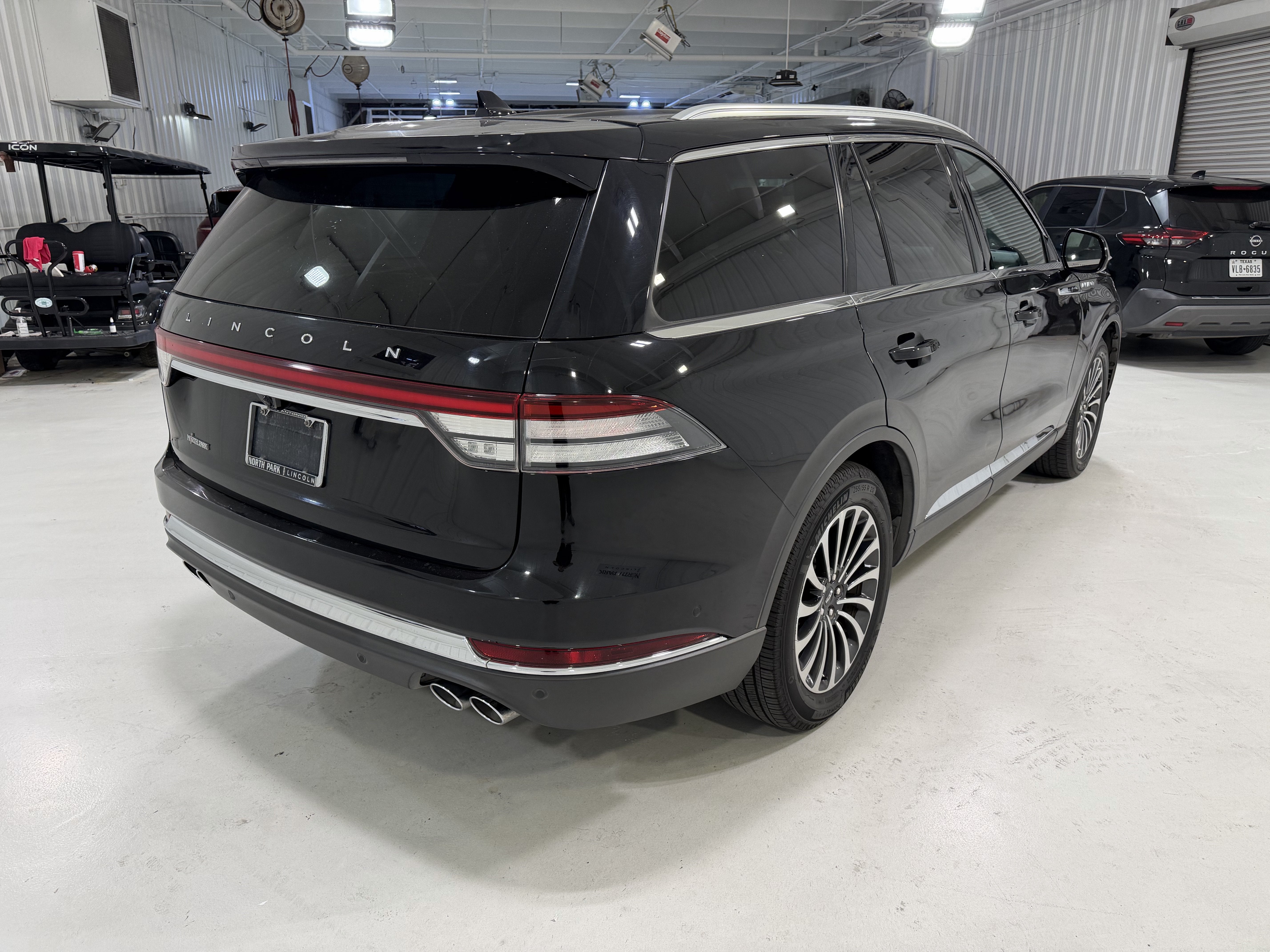 2022 Lincoln Aviator Reserve