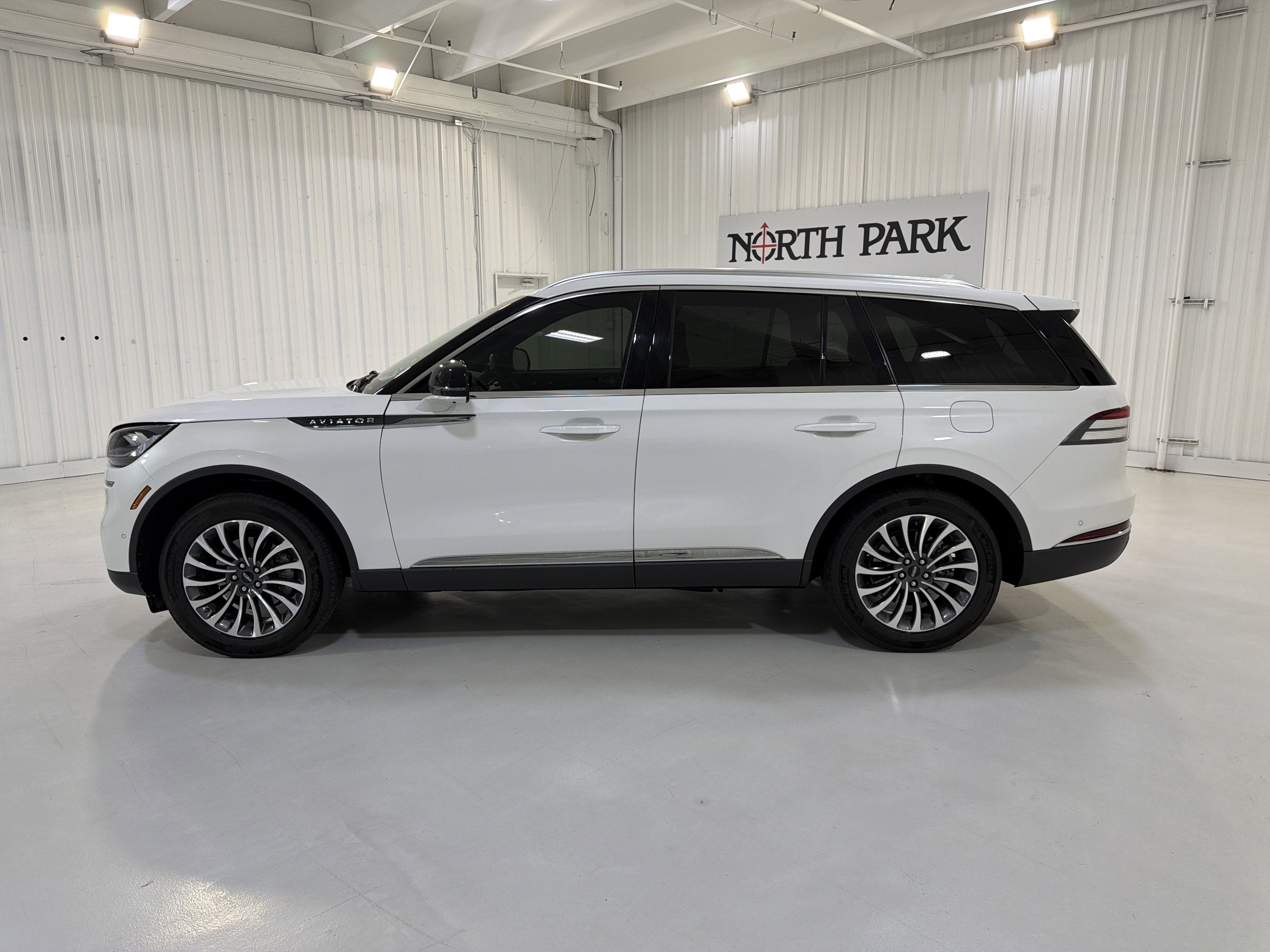 2024 Lincoln Aviator Reserve