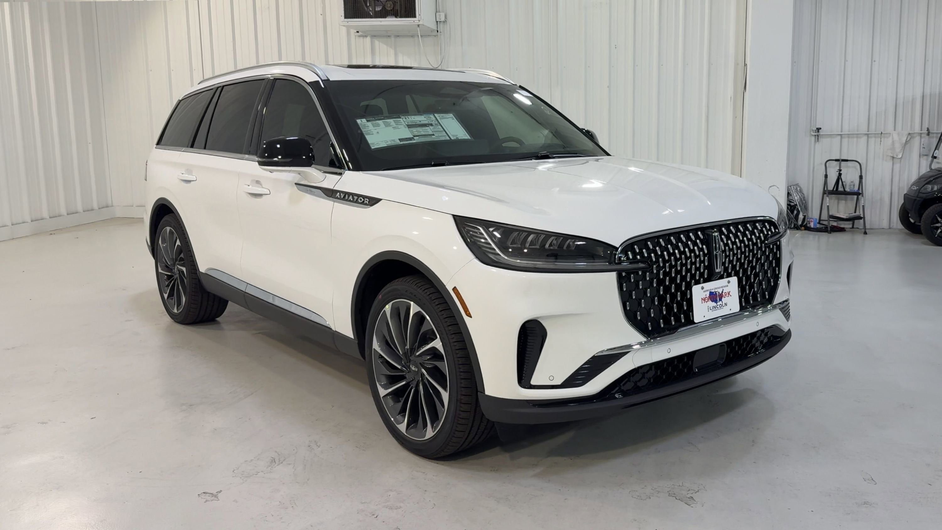 2025 Lincoln Aviator Reserve