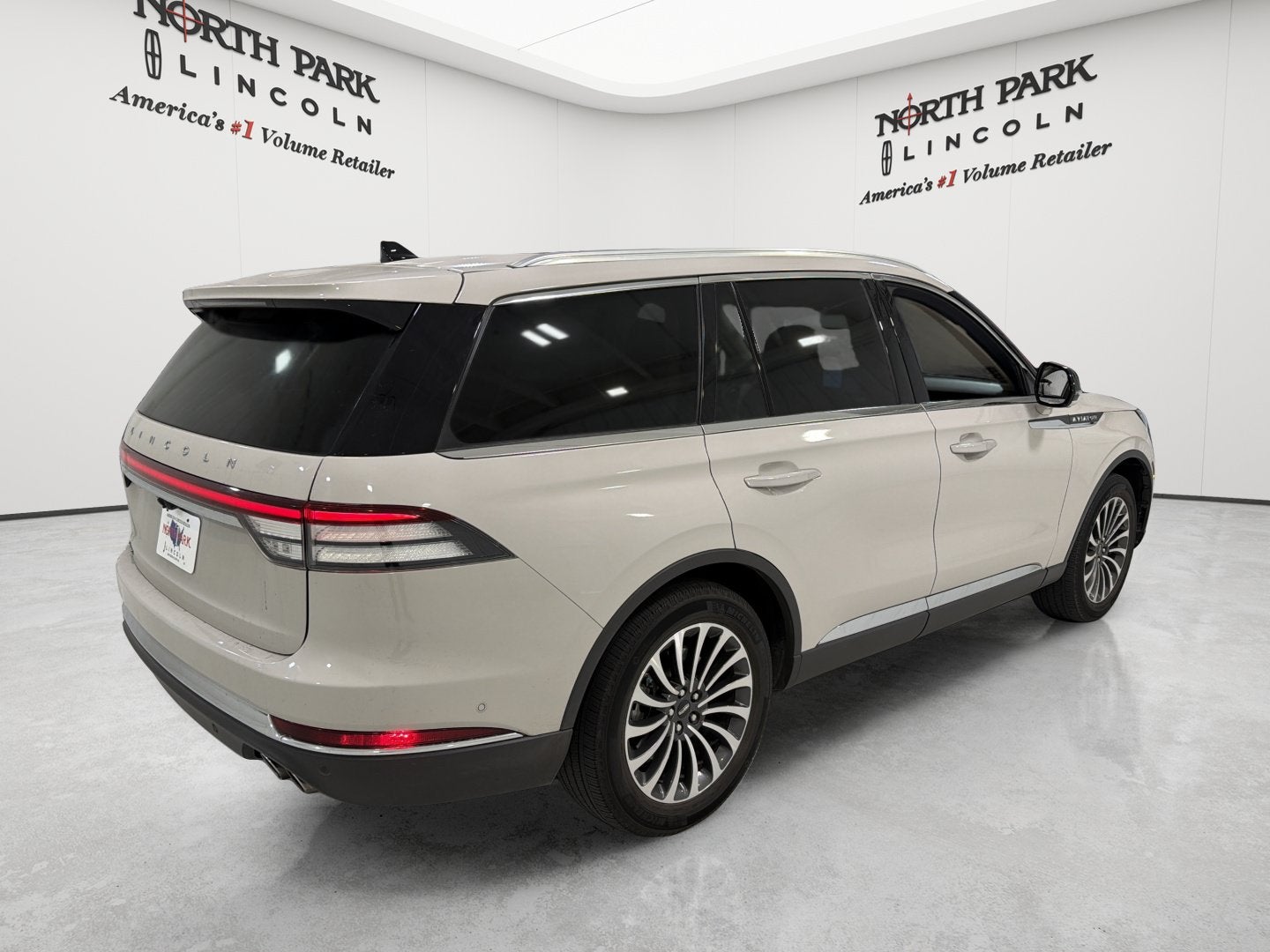 2022 Lincoln Aviator Reserve