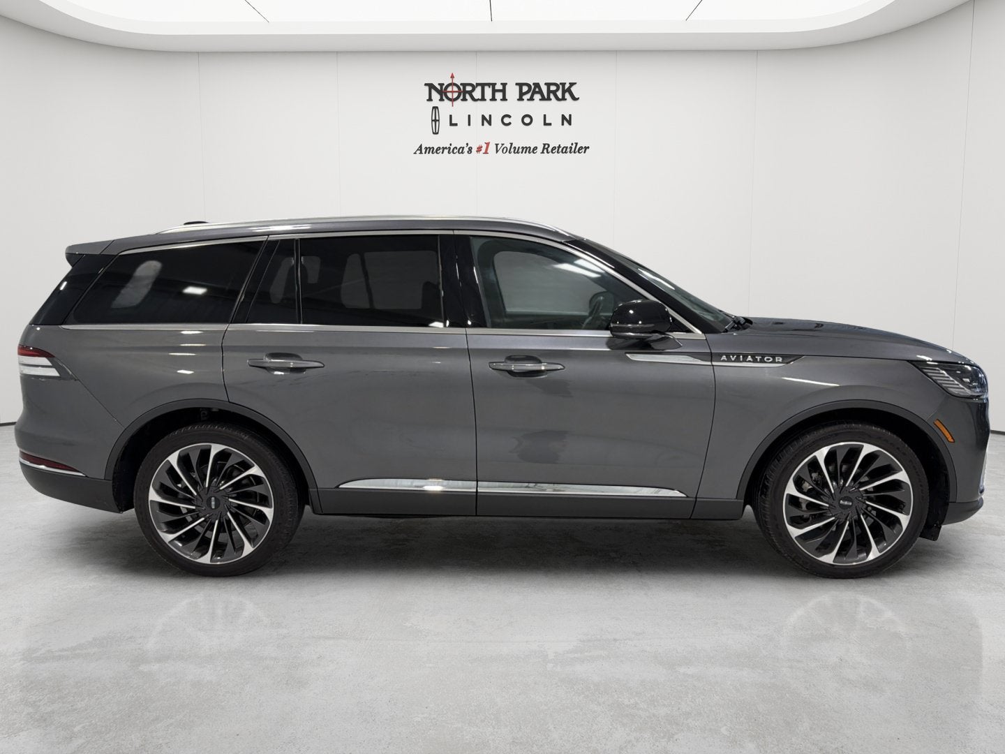 2025 Lincoln Aviator Reserve