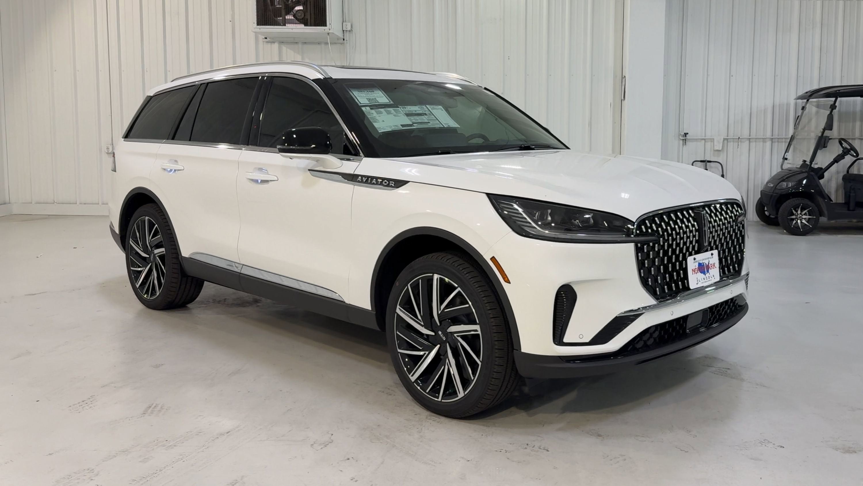 2025 Lincoln Aviator Reserve