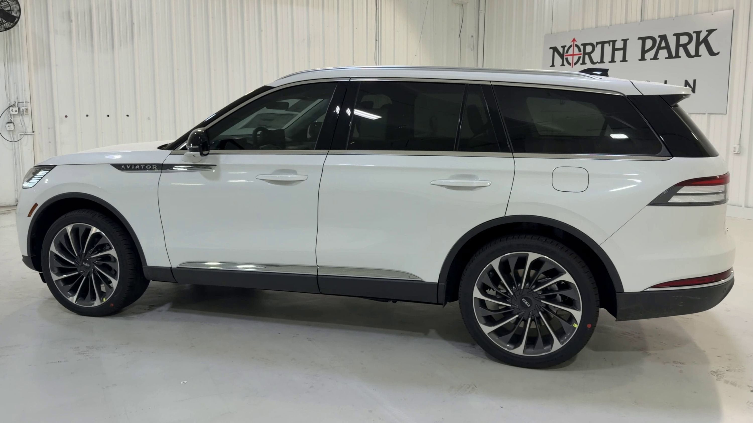 2026 Lincoln Aviator Reserve