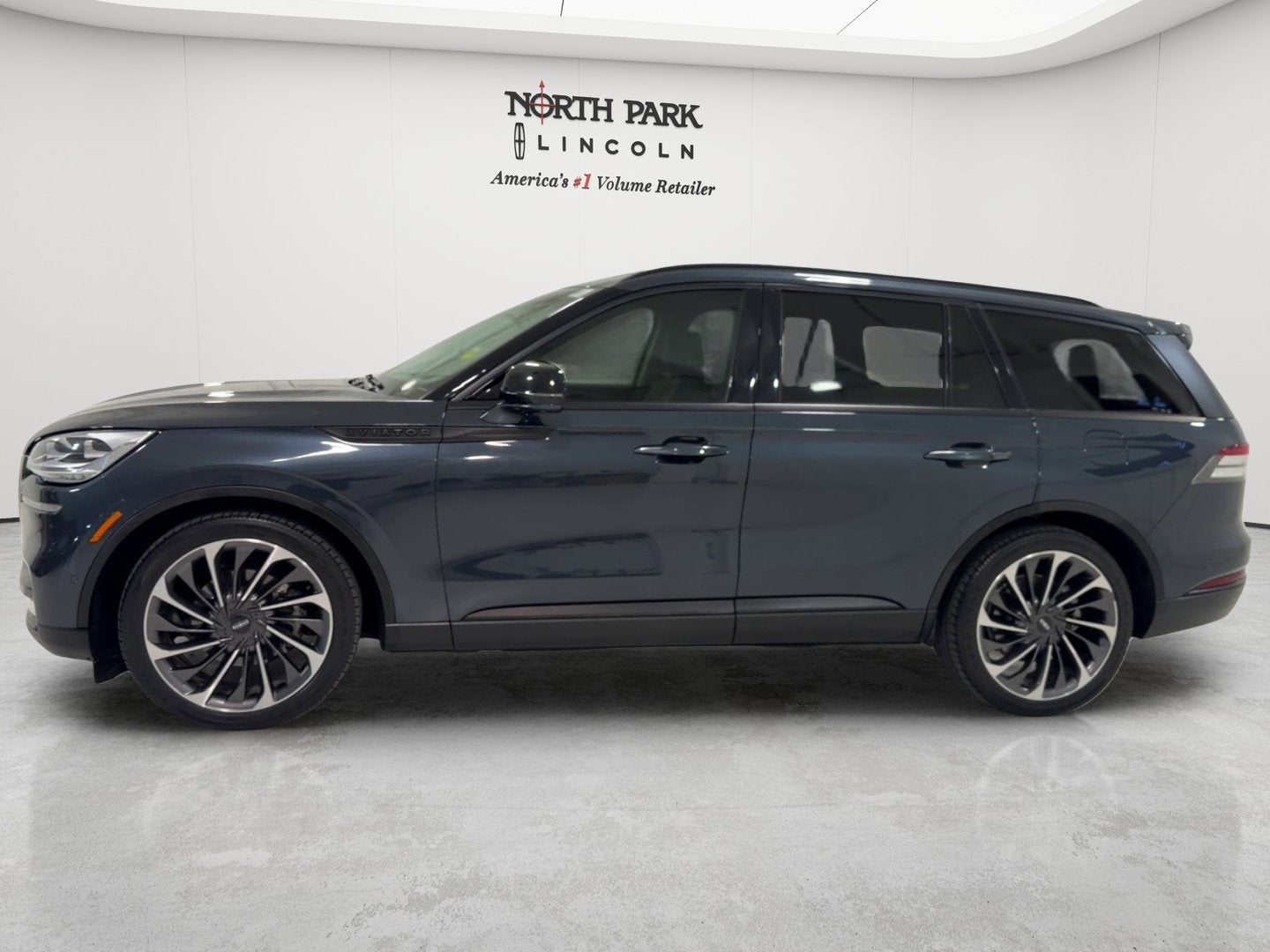 2023 Lincoln Aviator Reserve