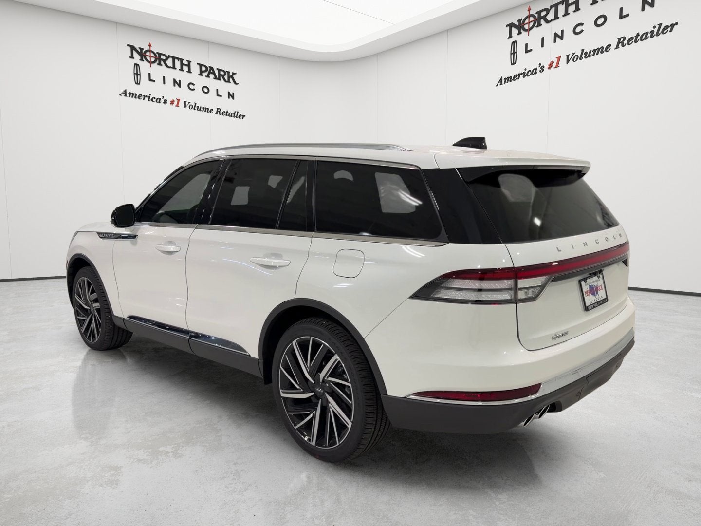 2027 Lincoln Aviator Reserve