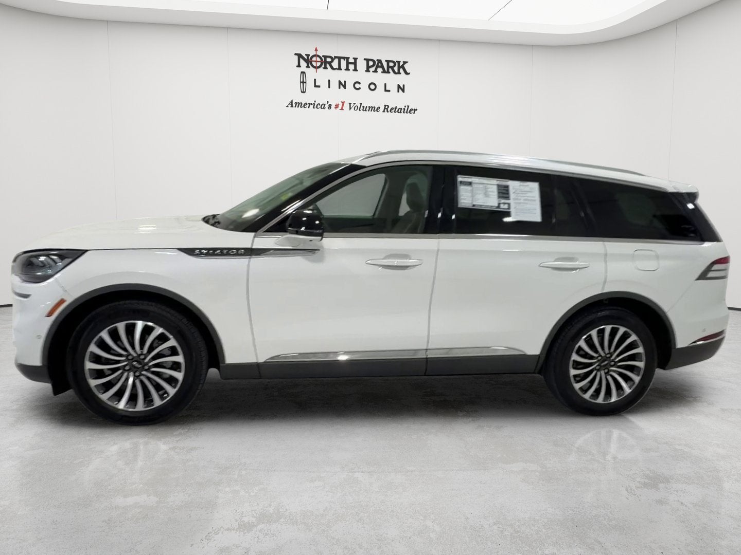2023 Lincoln Aviator Reserve
