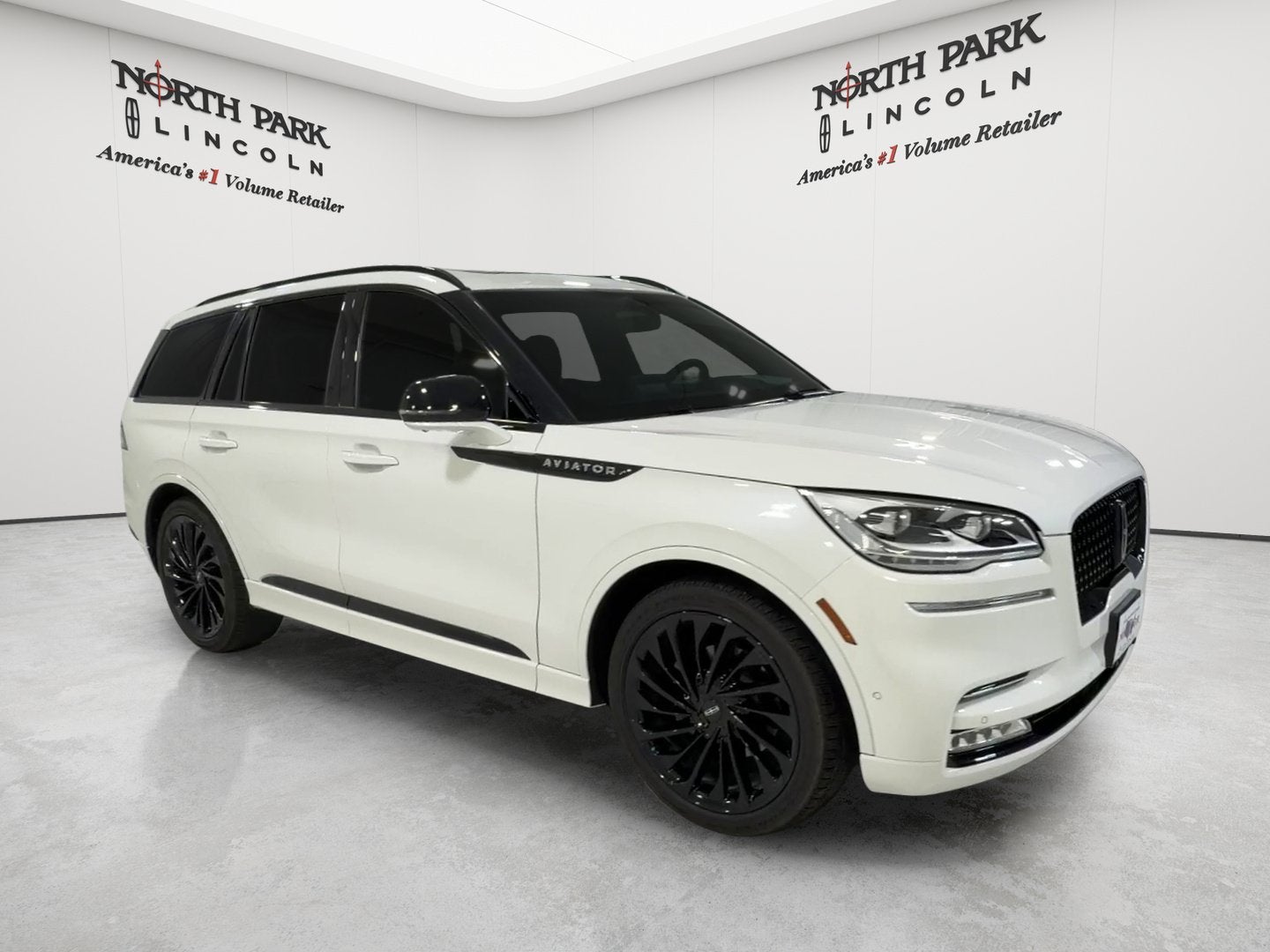 2023 Lincoln Aviator Black Label