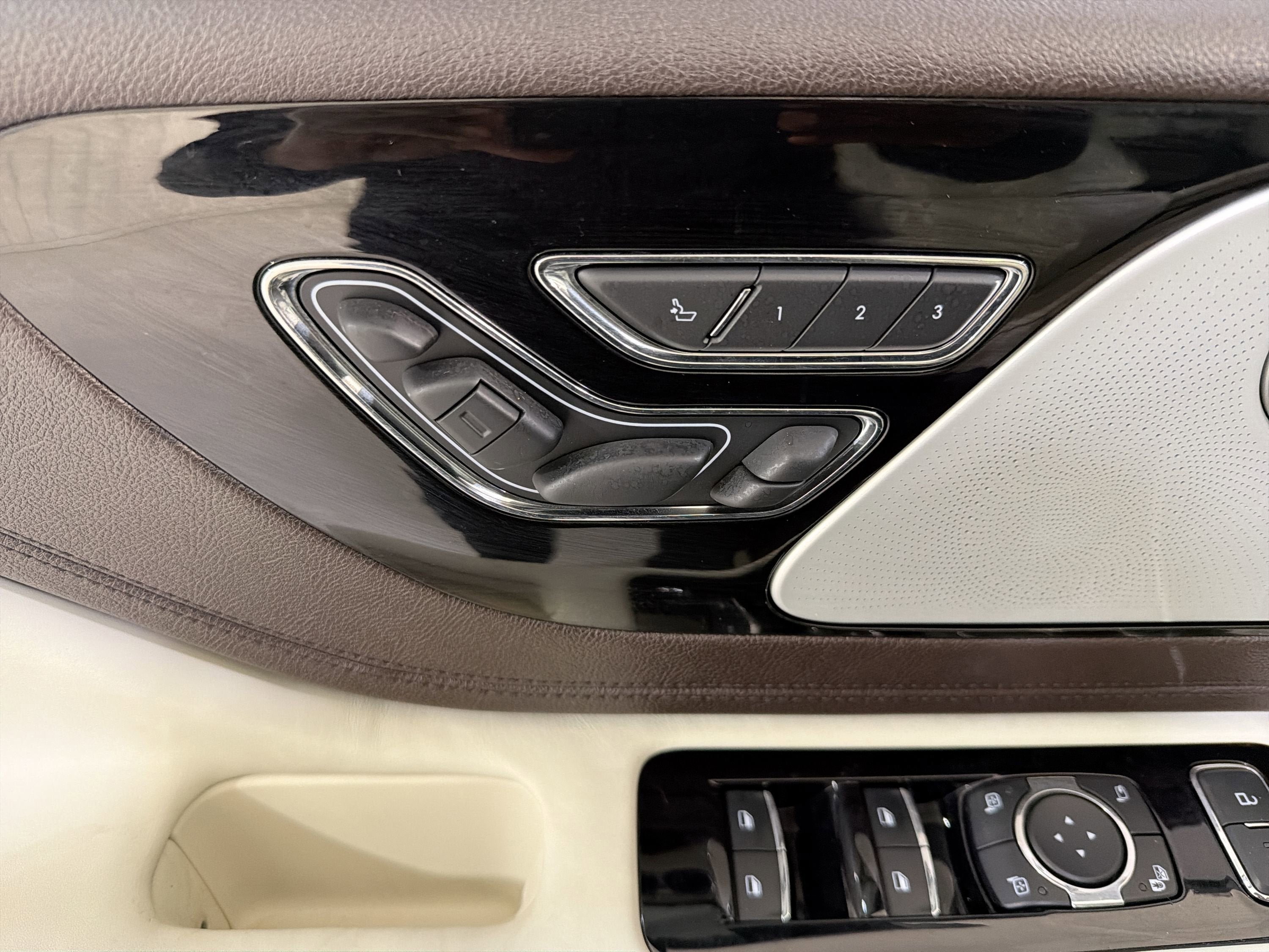 2024 Lincoln Aviator Black Label