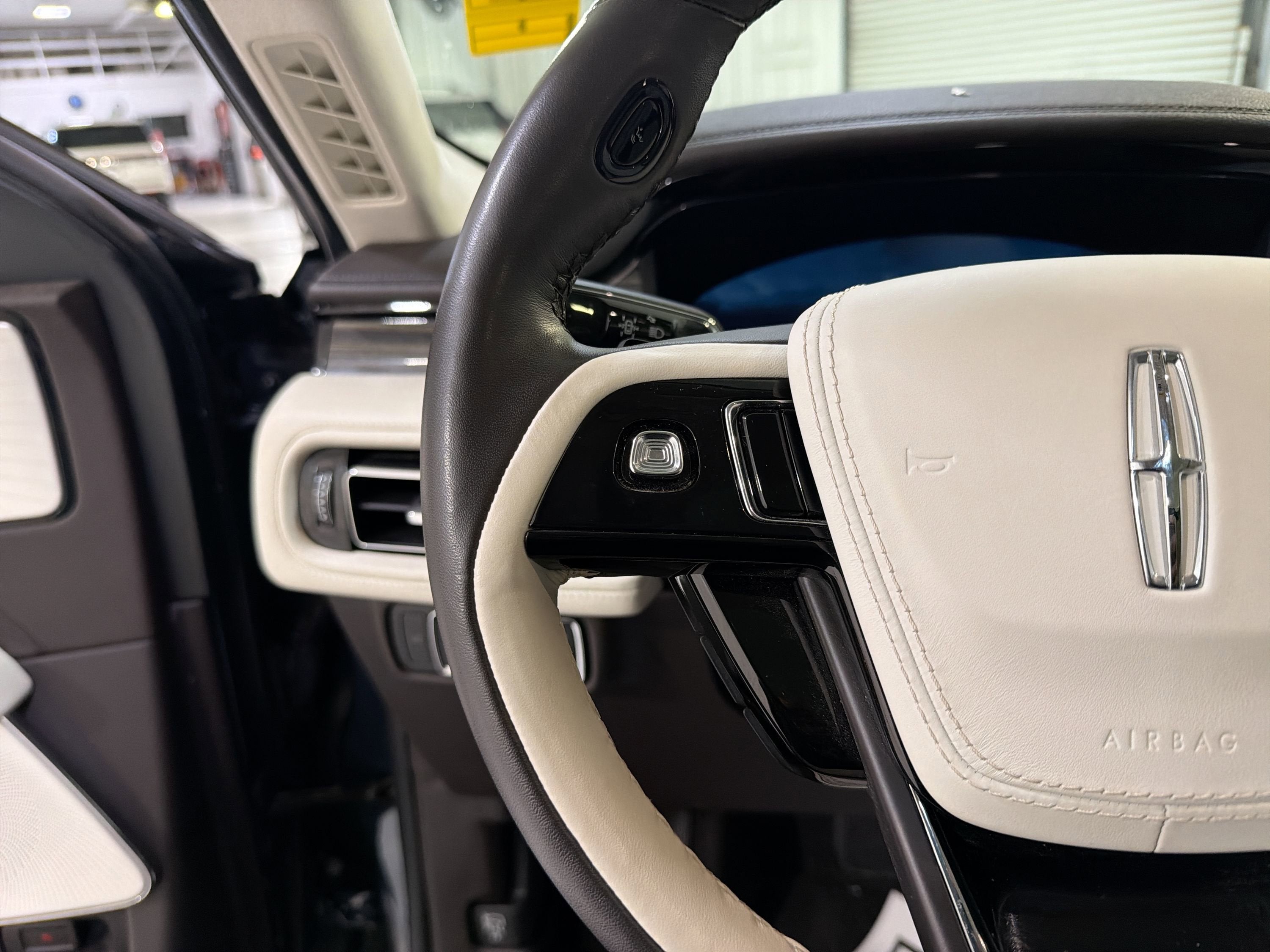 2024 Lincoln Aviator Black Label