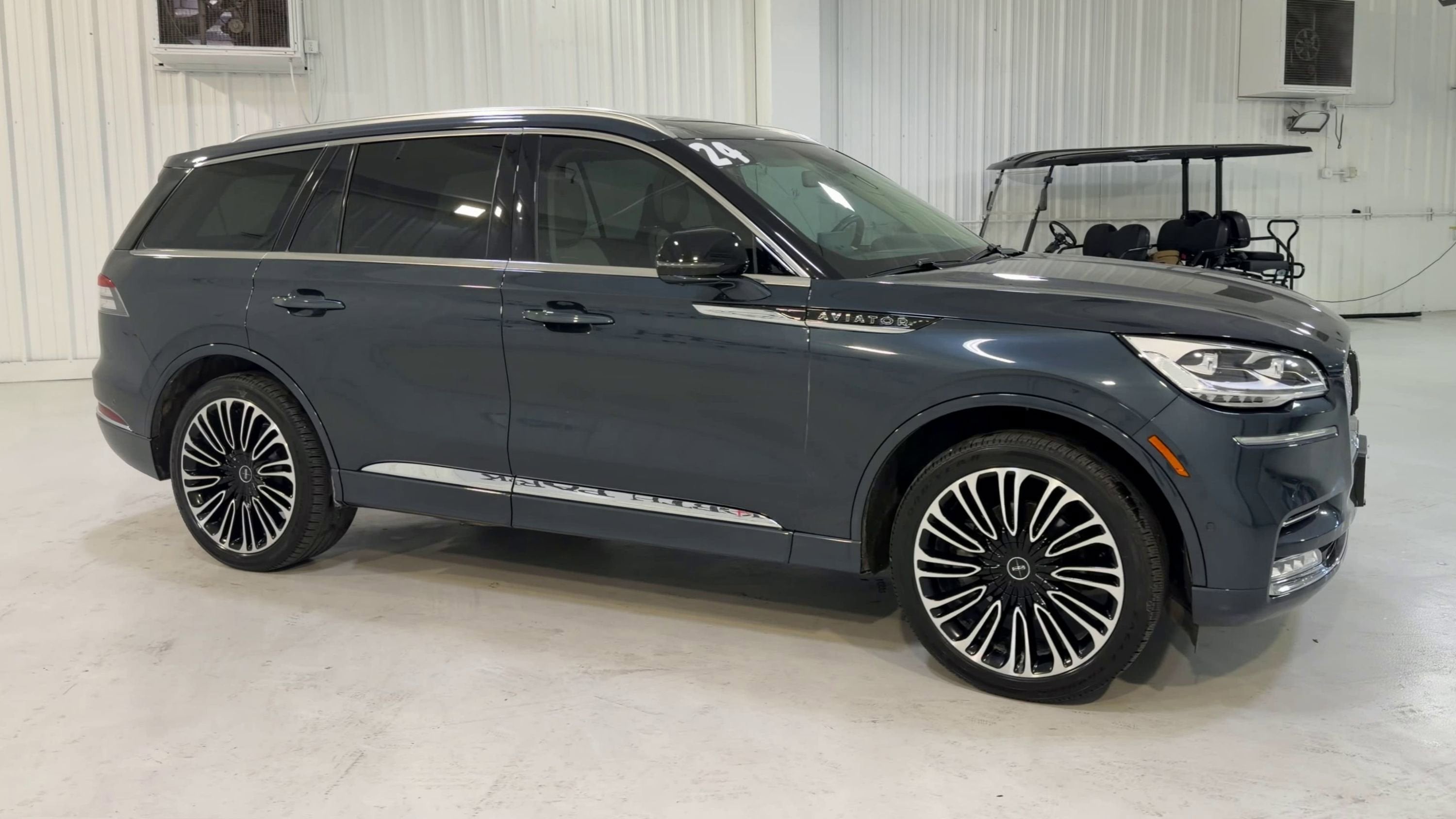 2024 Lincoln Aviator Black Label