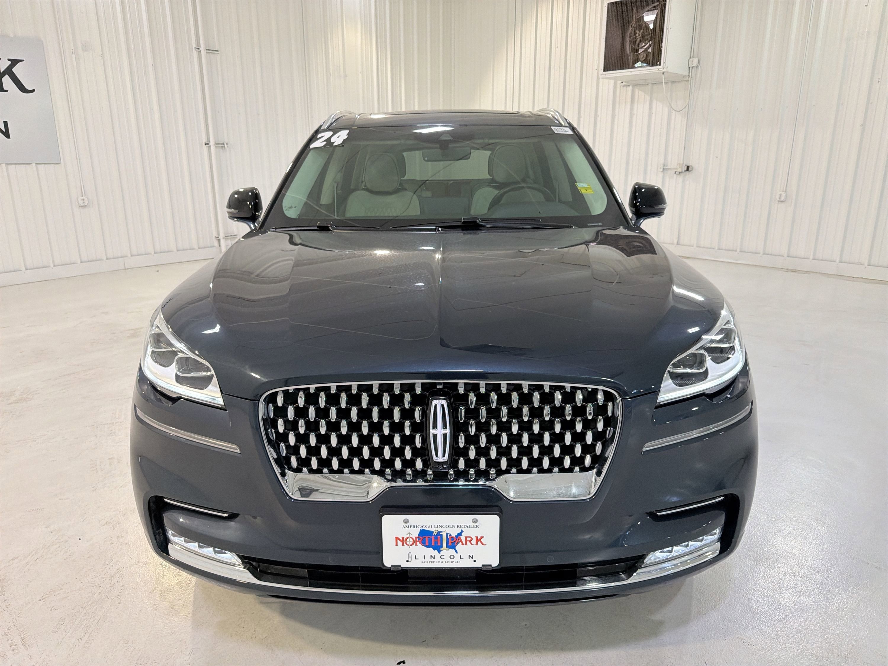 2024 Lincoln Aviator Black Label