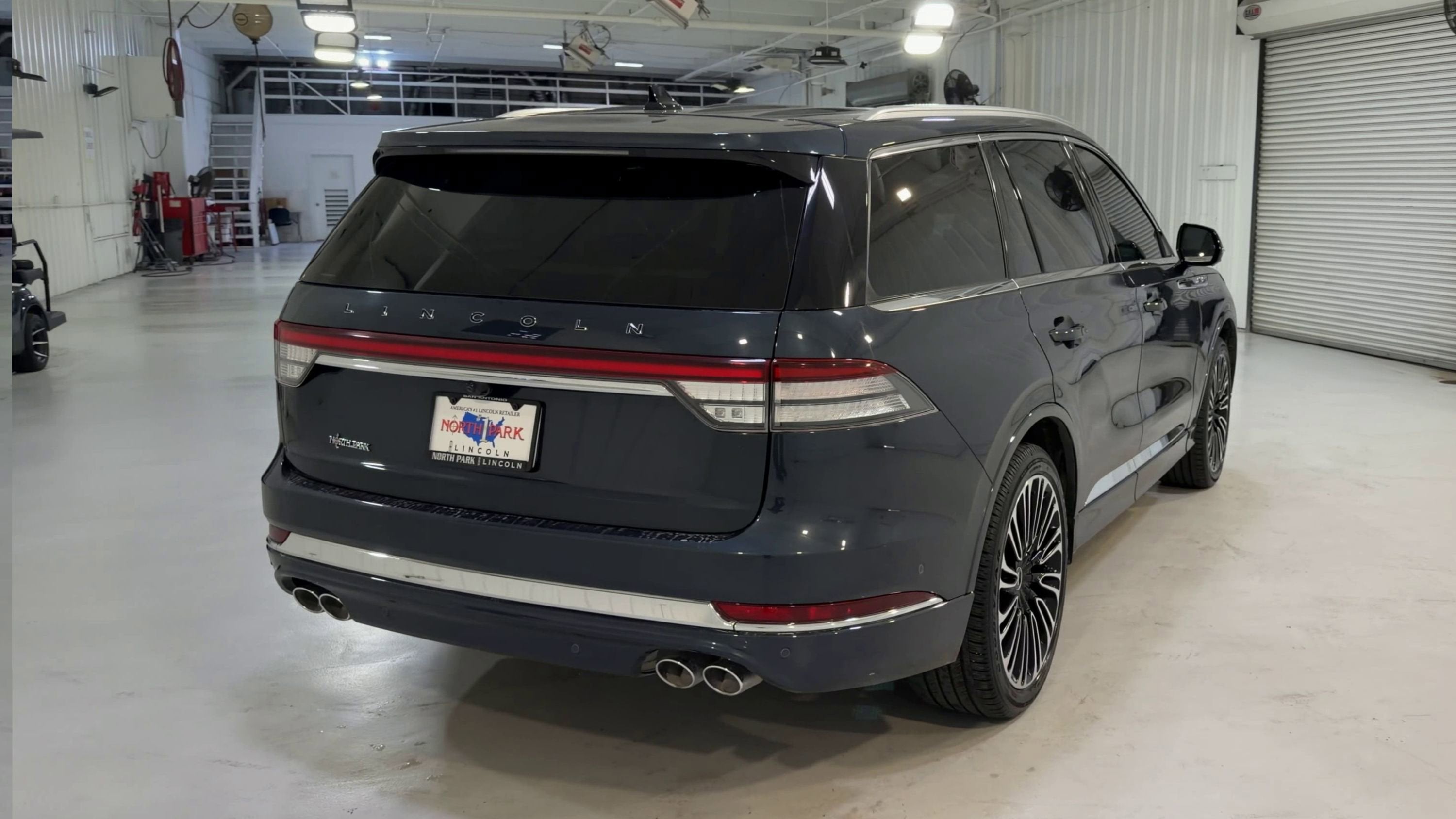 2024 Lincoln Aviator Black Label