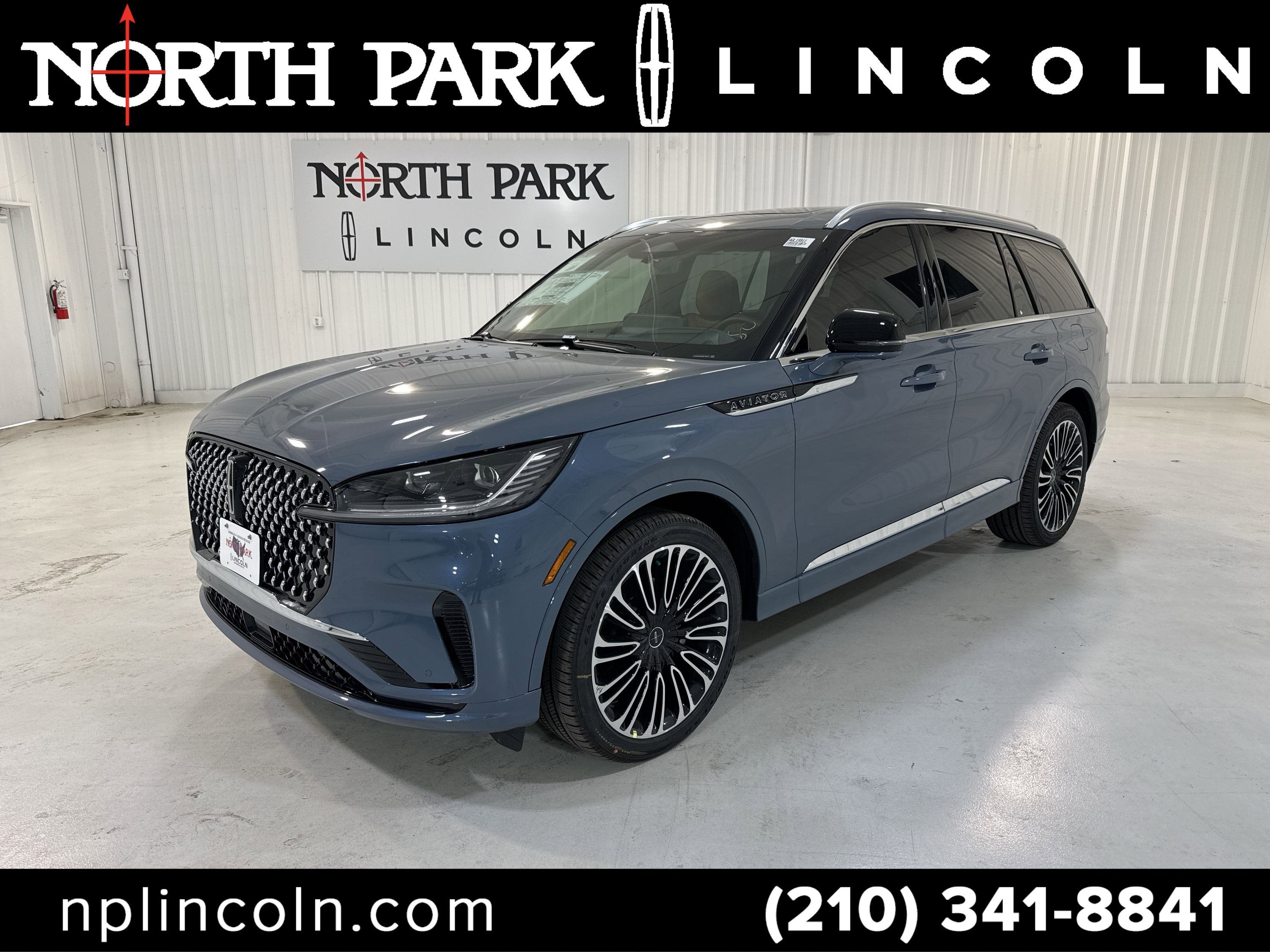 2025 Lincoln Aviator Black Label