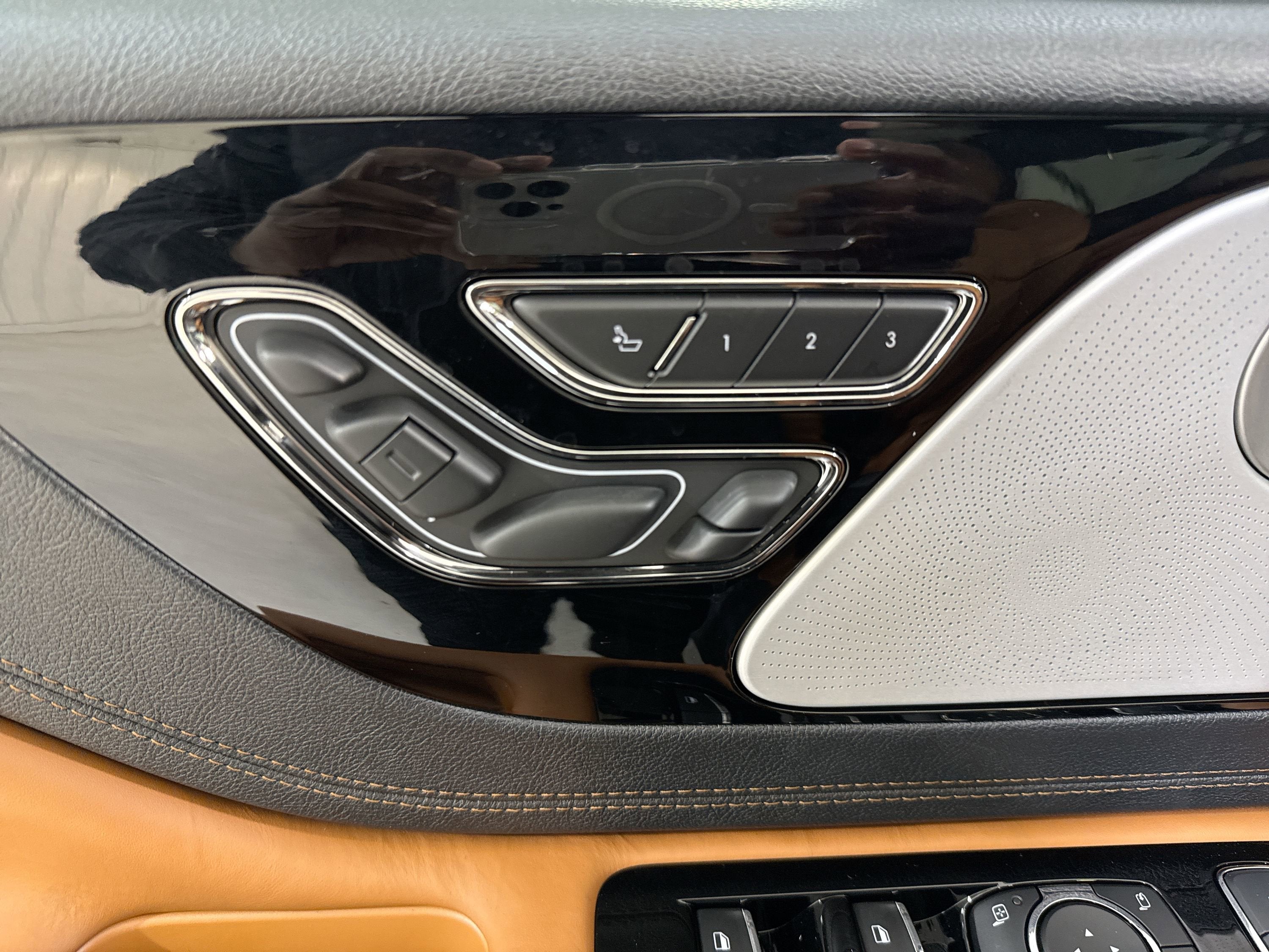 2025 Lincoln Aviator Black Label