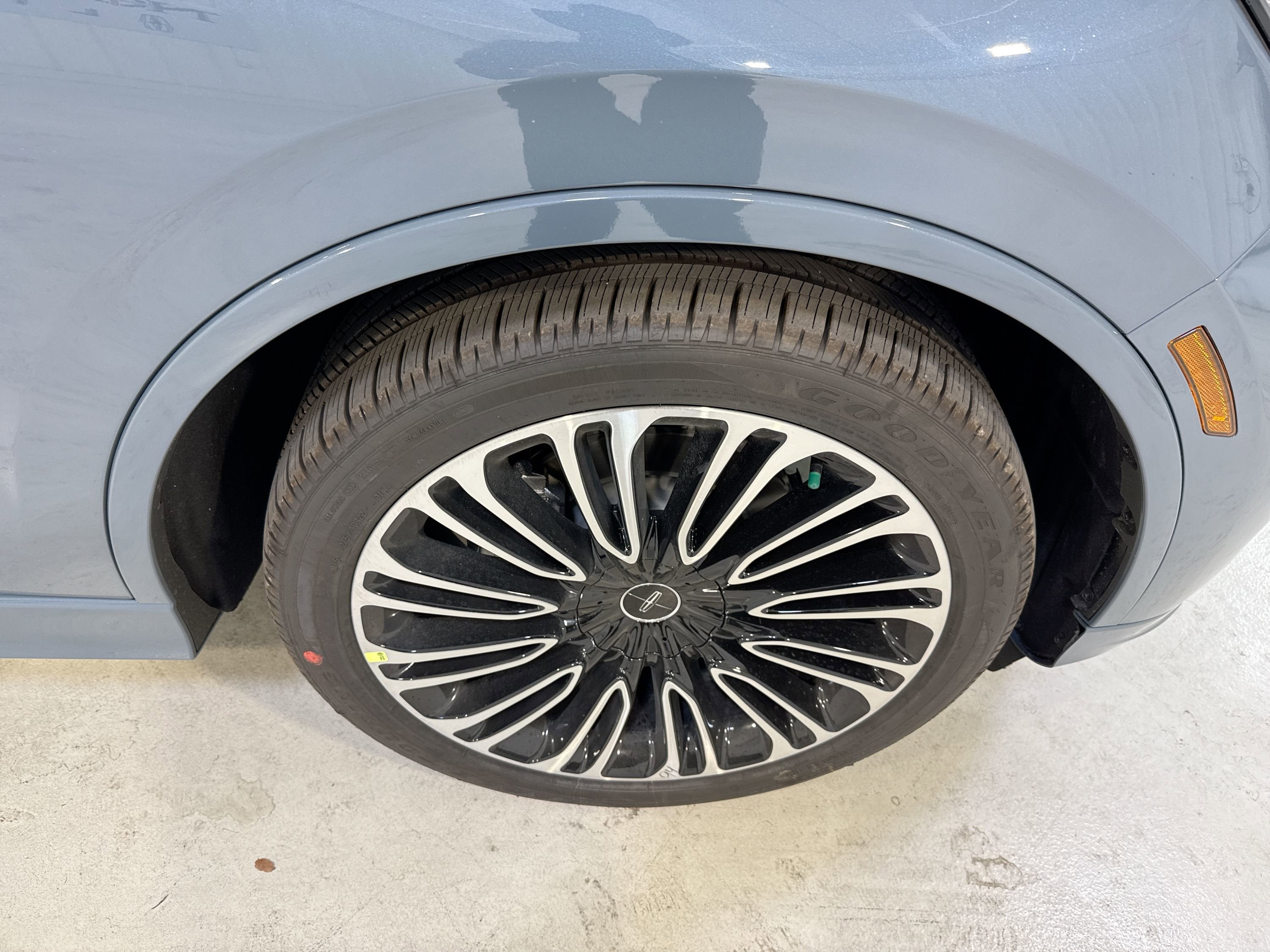 2025 Lincoln Aviator Black Label