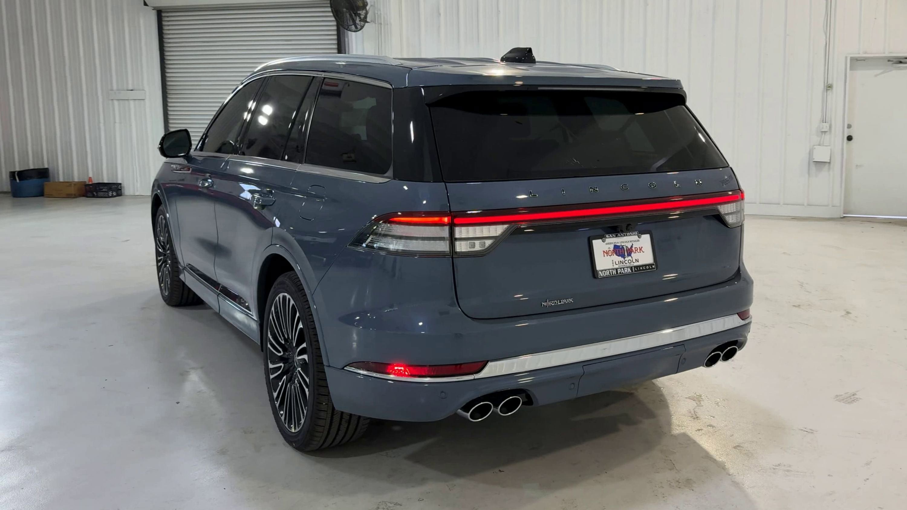 2025 Lincoln Aviator Black Label