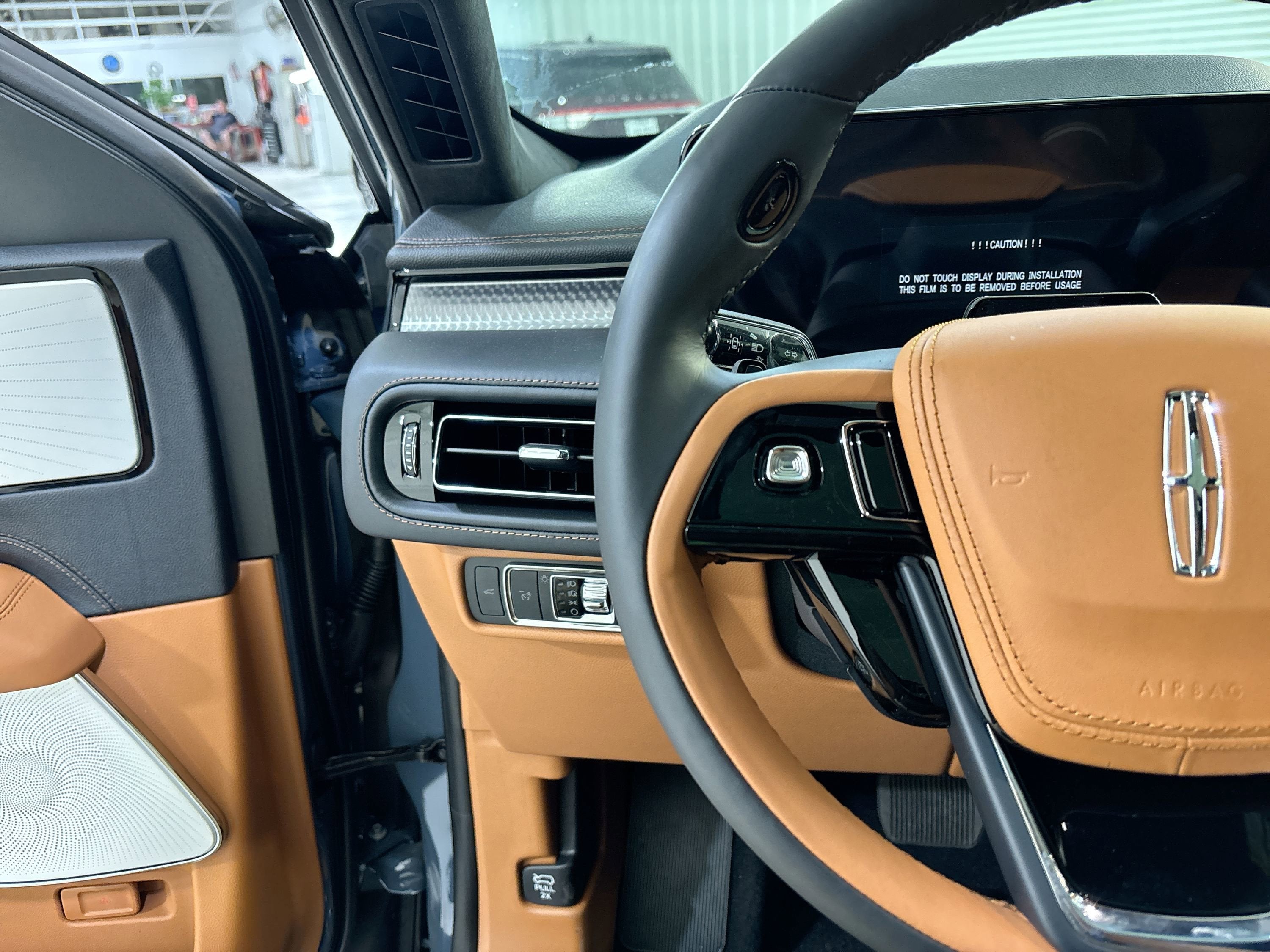 2025 Lincoln Aviator Black Label