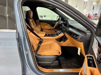 2025 Lincoln Aviator Black Label