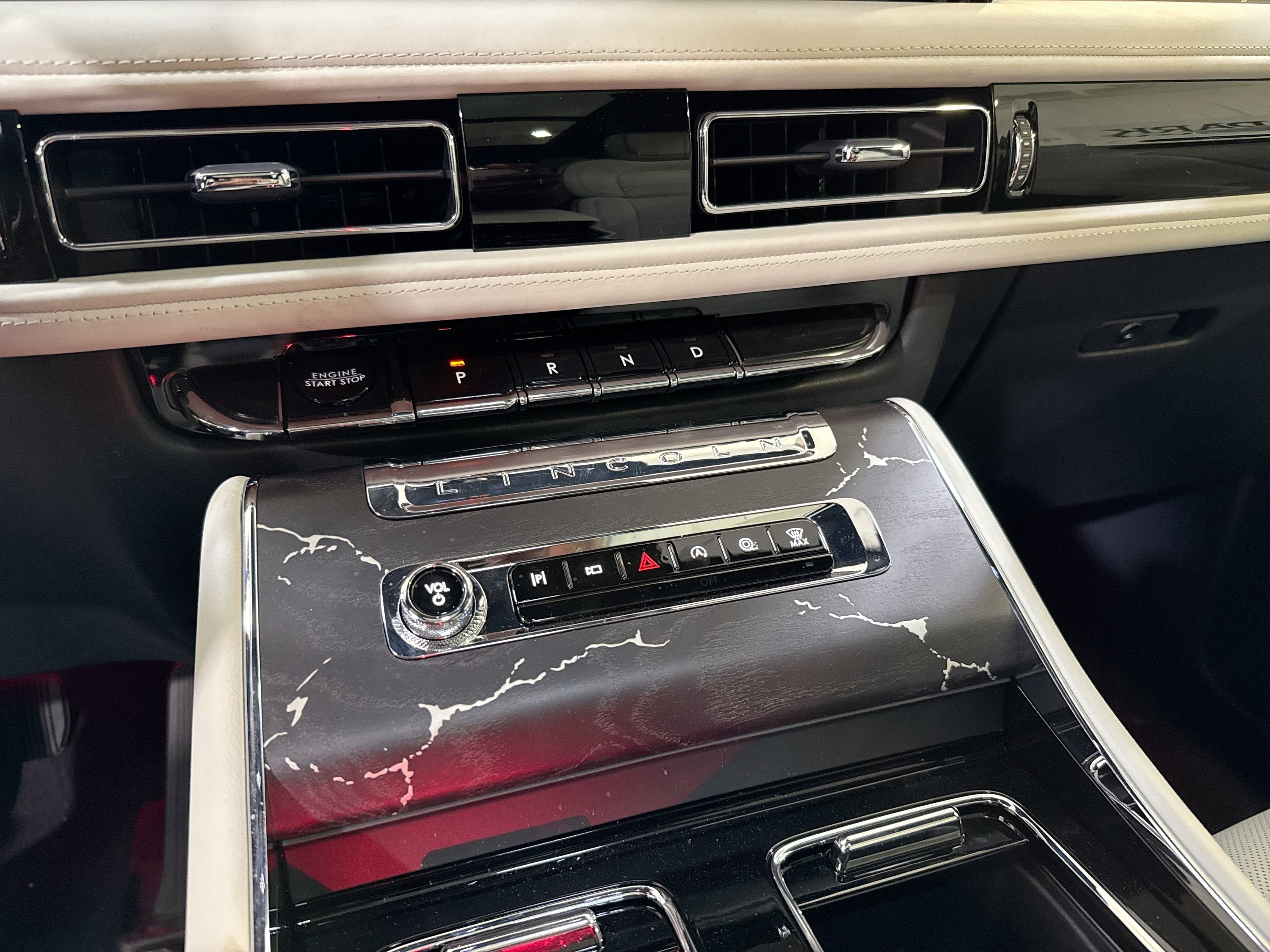 2025 Lincoln Aviator Black Label