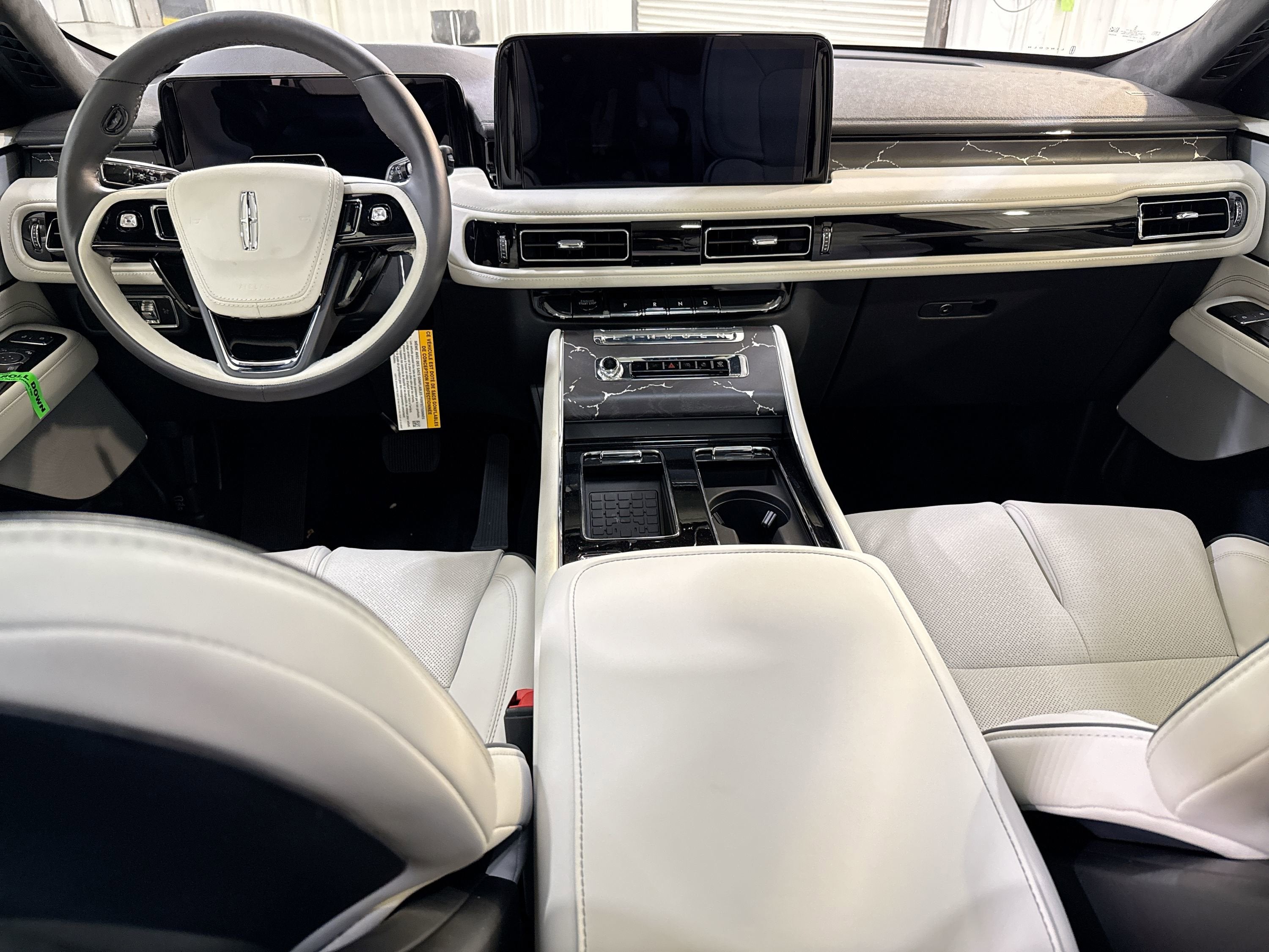 2025 Lincoln Aviator Black Label