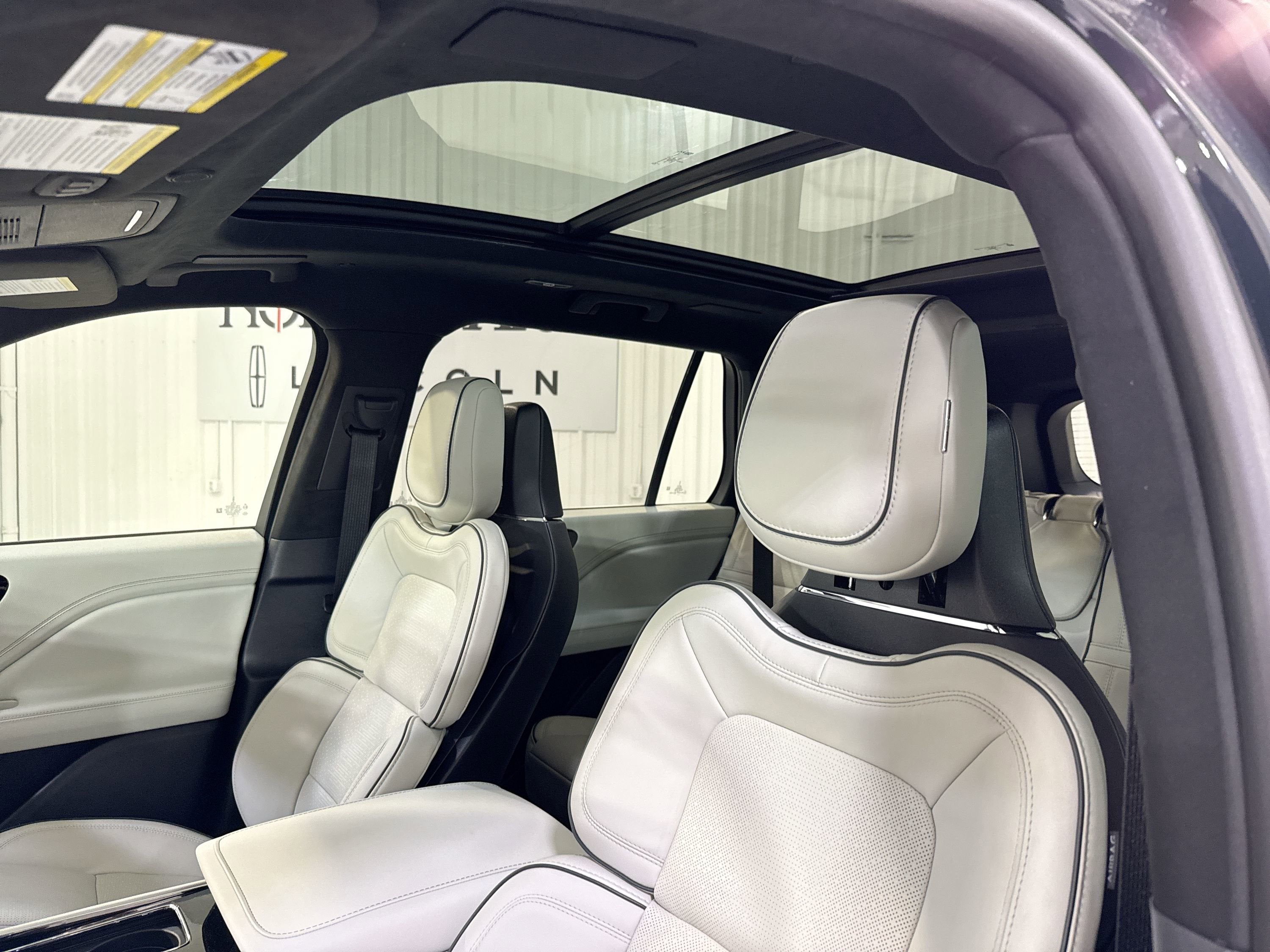 2025 Lincoln Aviator Black Label