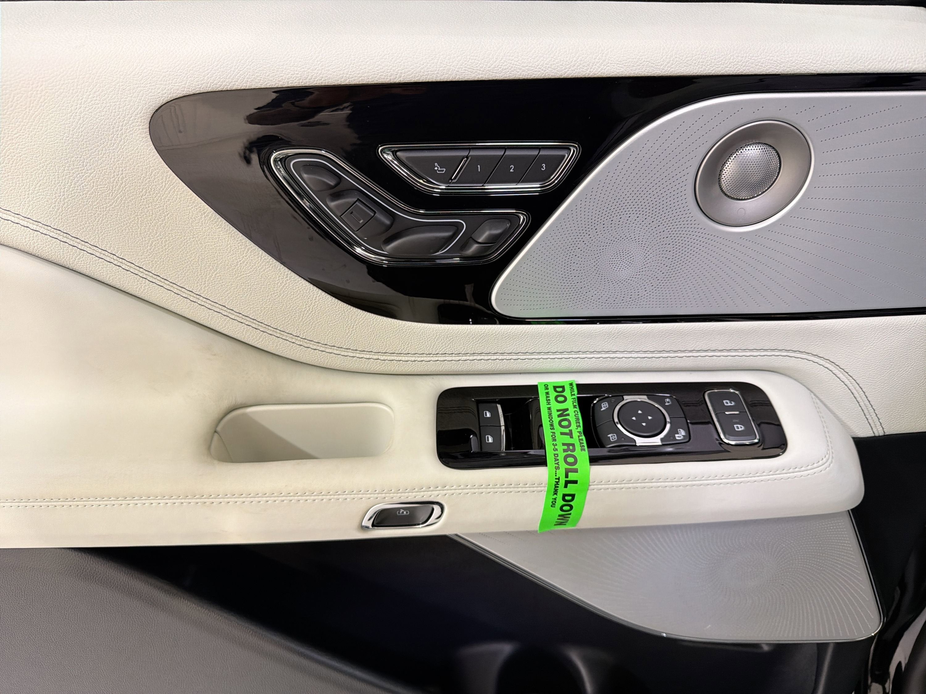 2026 Lincoln Aviator Black Label
