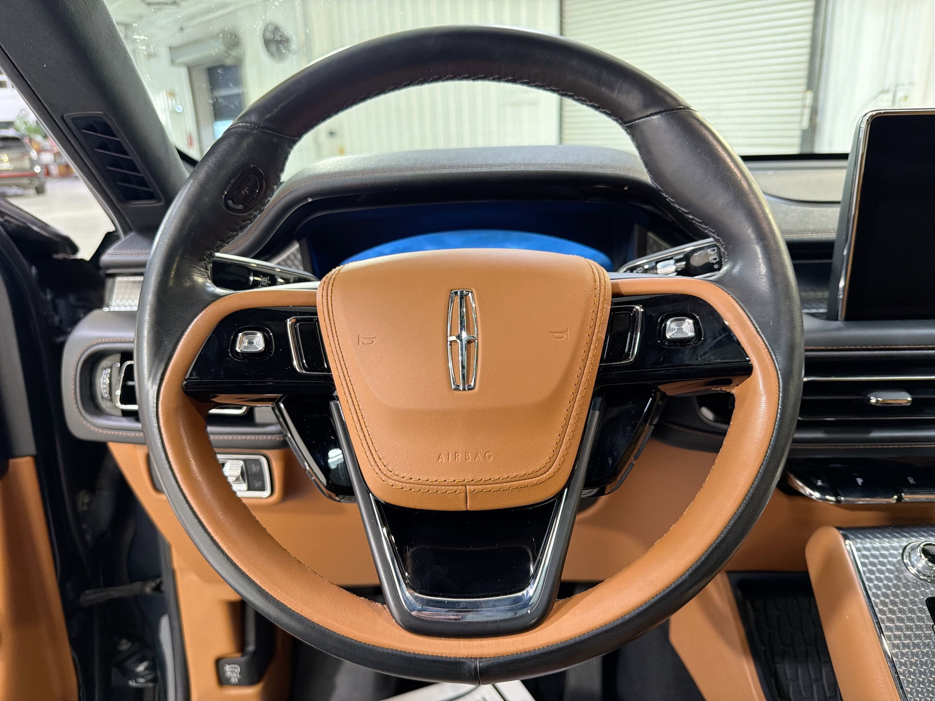 2022 Lincoln Aviator Black Label