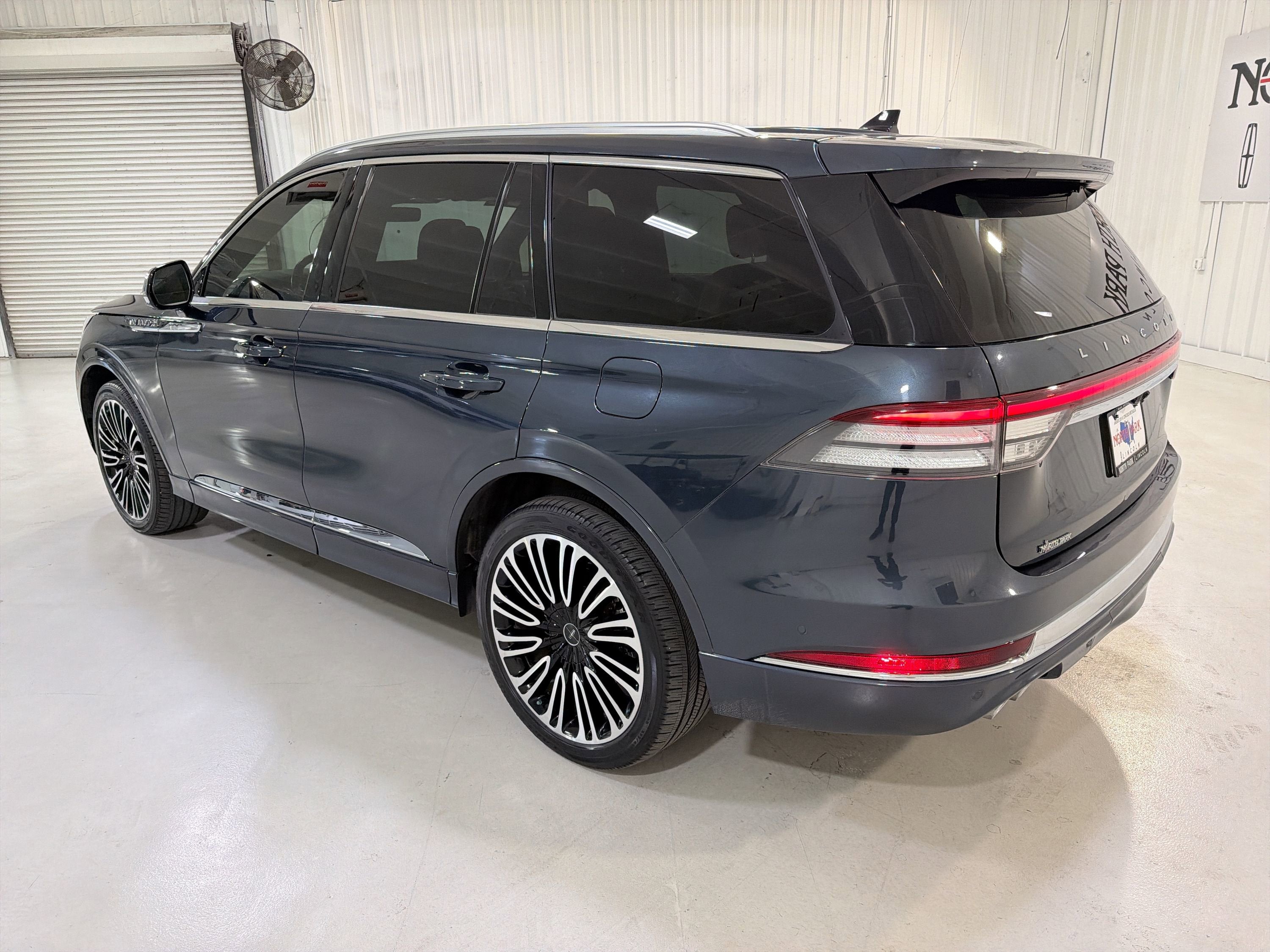 2022 Lincoln Aviator Black Label