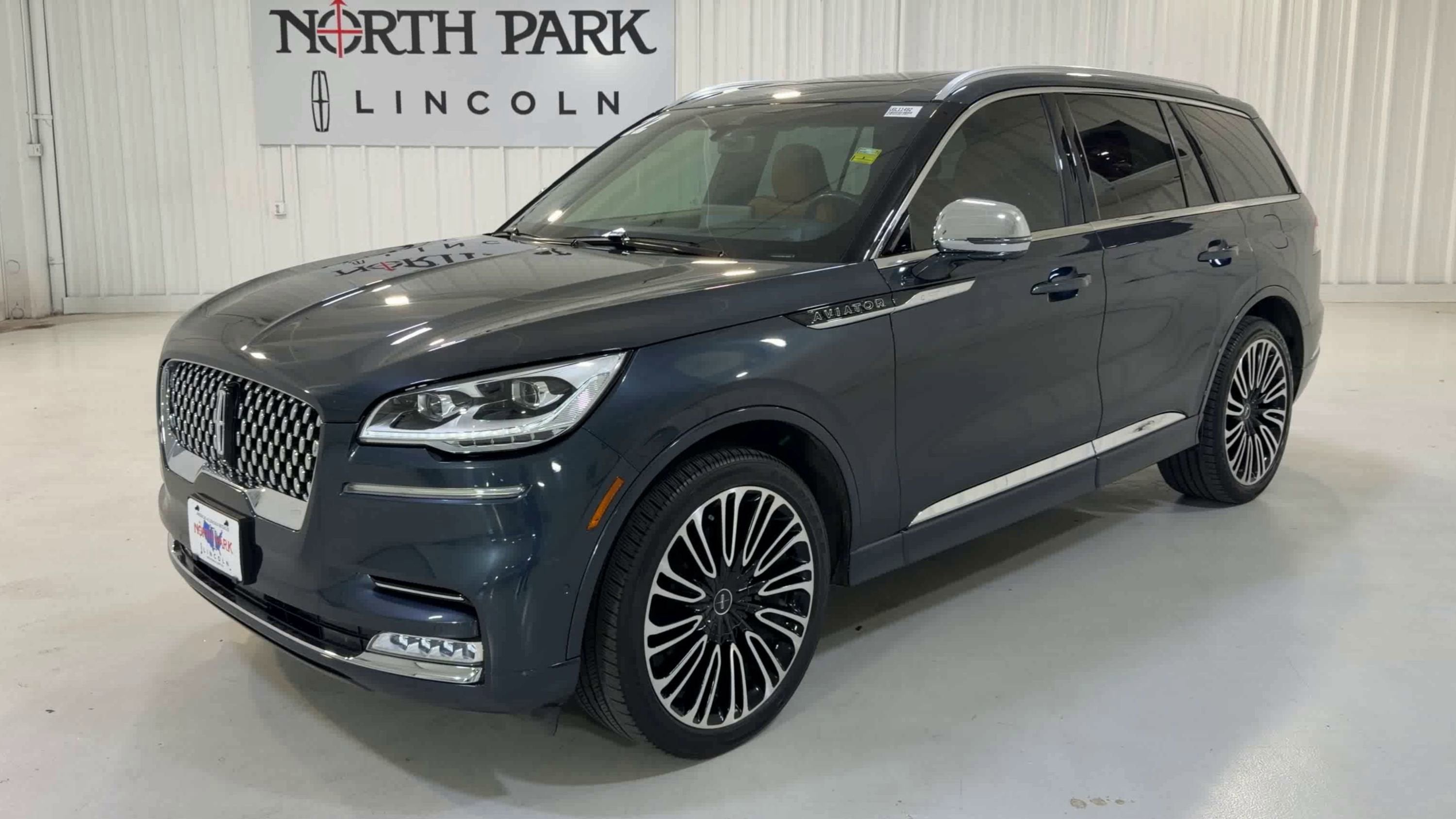 2022 Lincoln Aviator Black Label