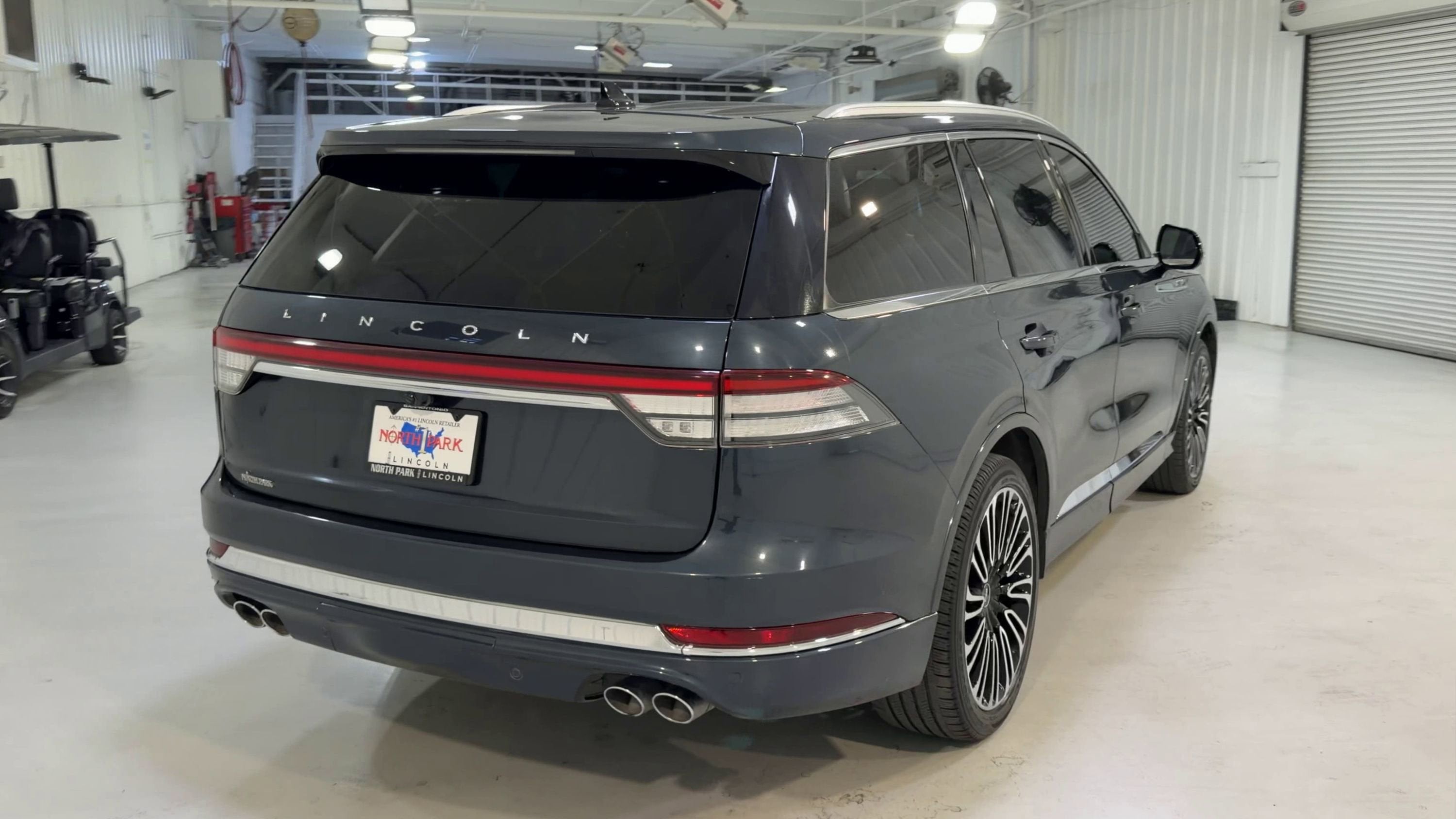 2022 Lincoln Aviator Black Label