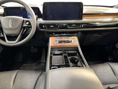 2025 Lincoln Aviator Black Label