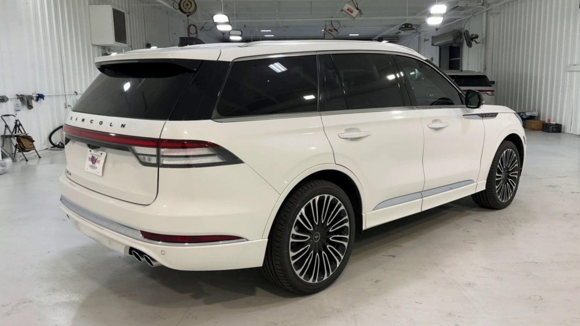 2025 Lincoln Aviator Black Label