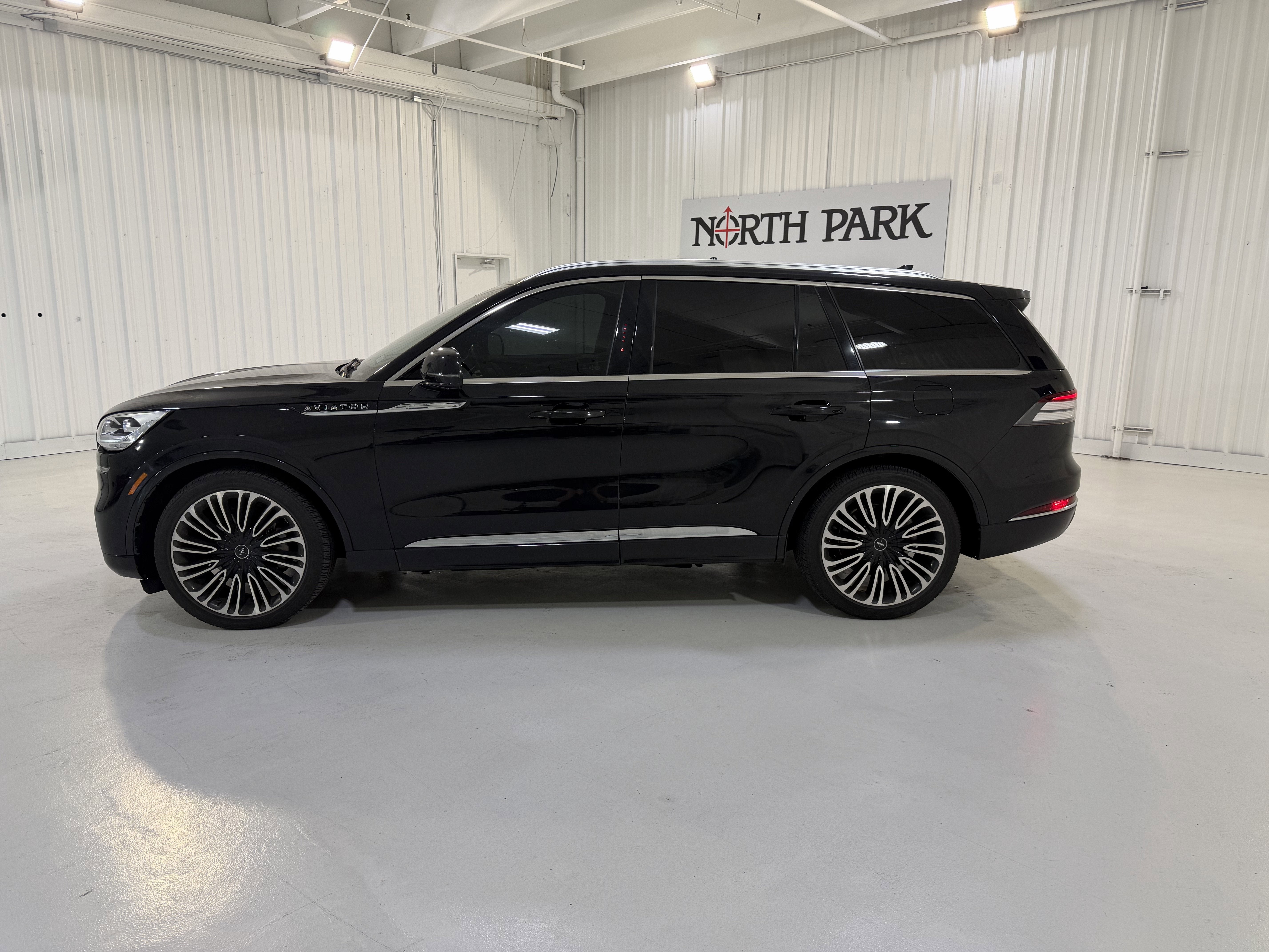 2023 Lincoln Aviator Black Label