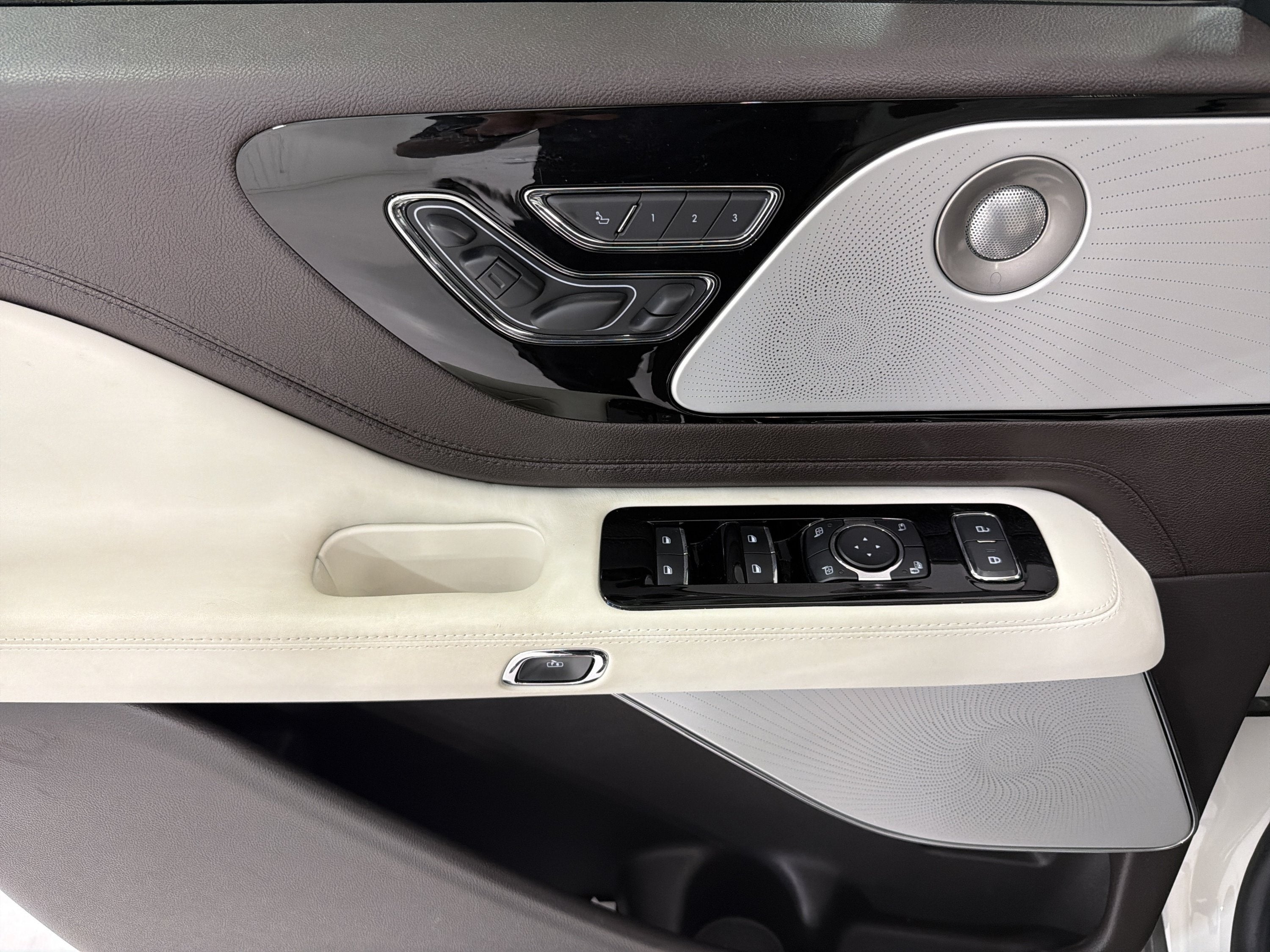 2024 Lincoln Aviator Black Label
