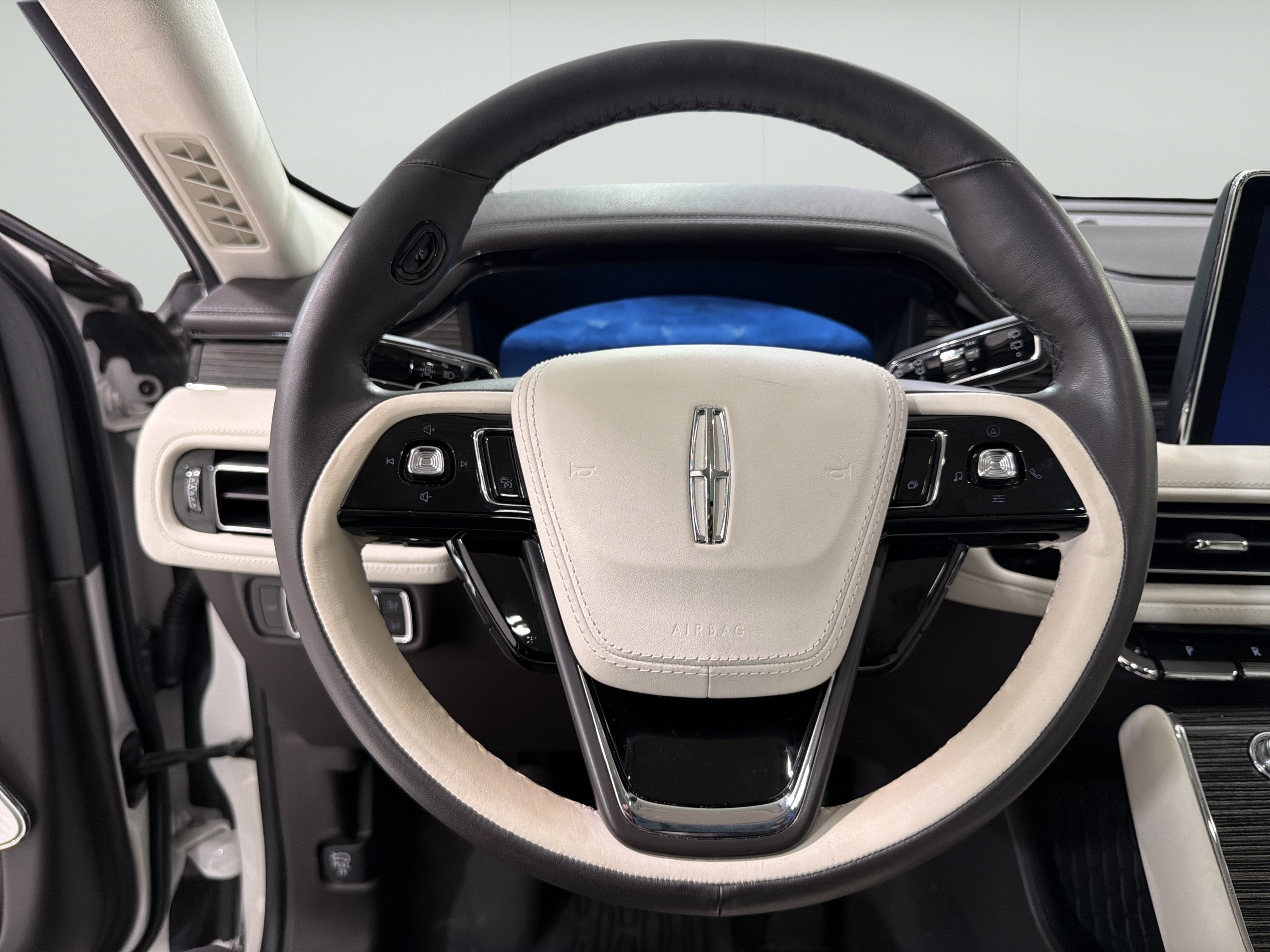 2024 Lincoln Aviator Black Label