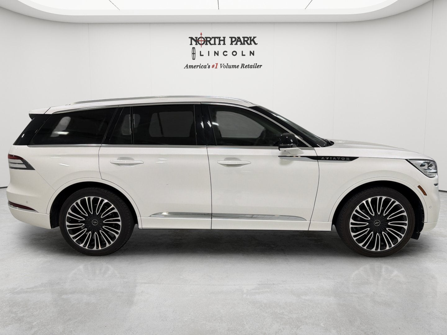 2024 Lincoln Aviator Black Label