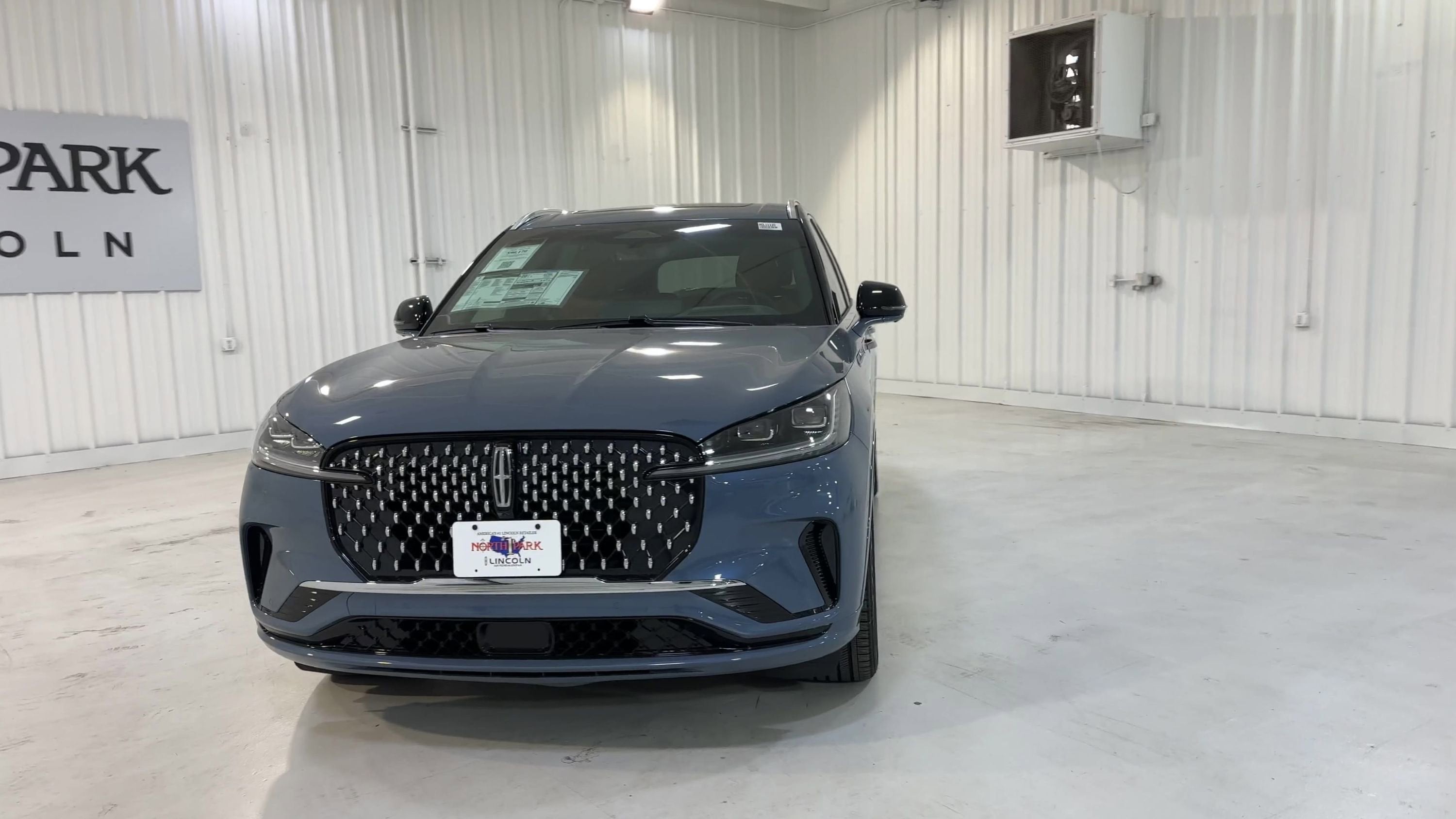 2025 Lincoln Aviator Black Label