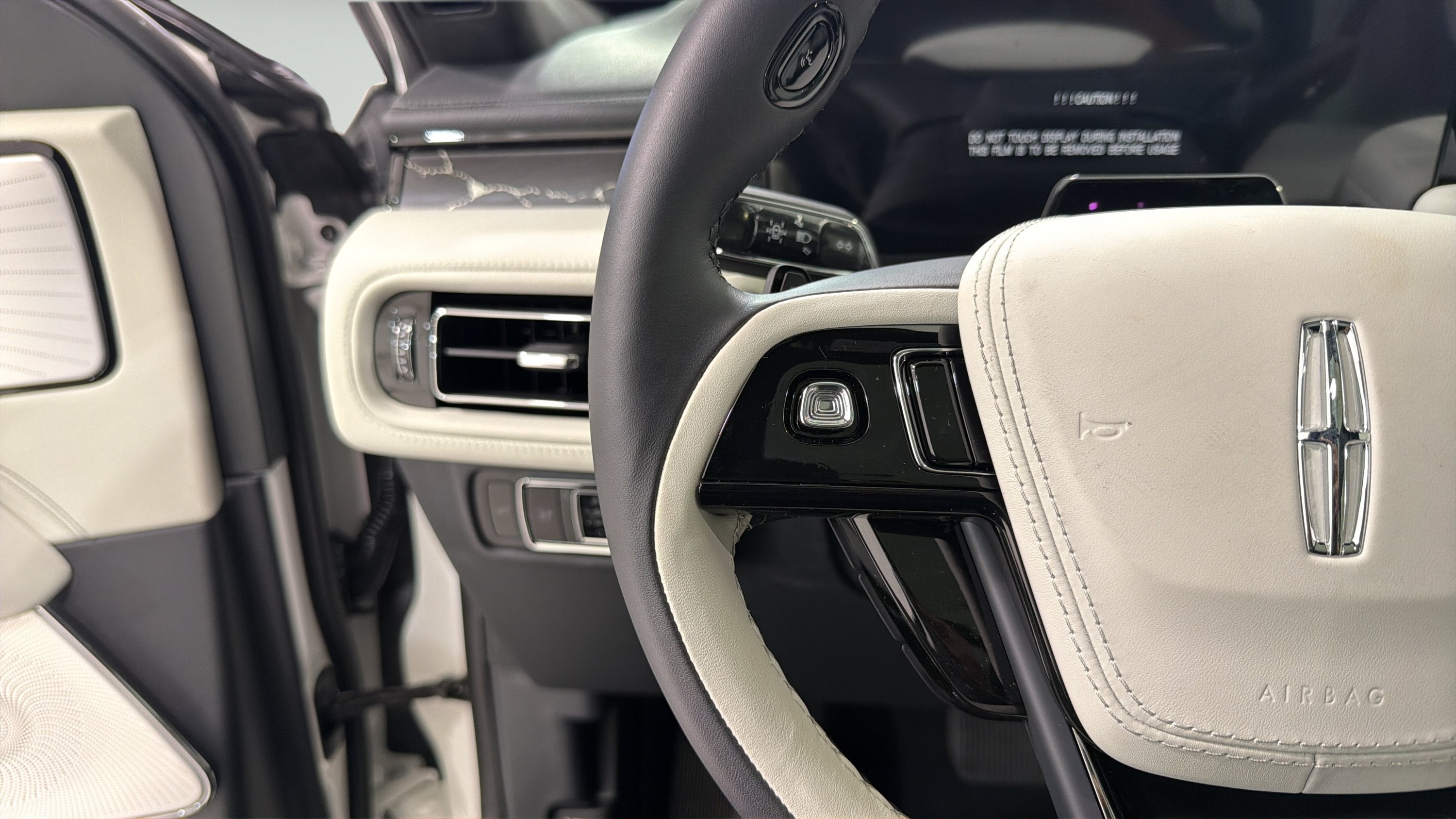 2027 Lincoln Aviator Black Label