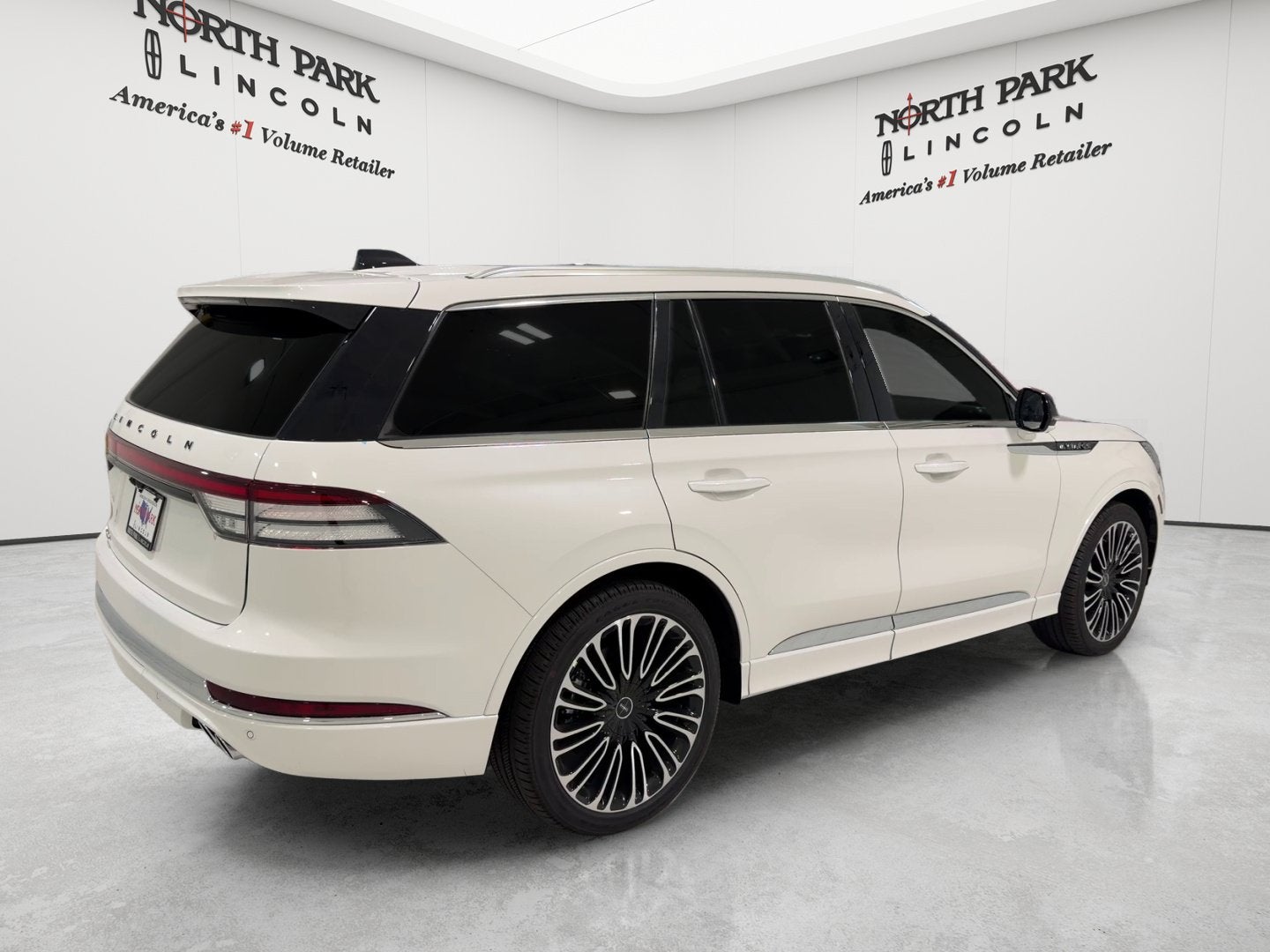 2027 Lincoln Aviator Black Label