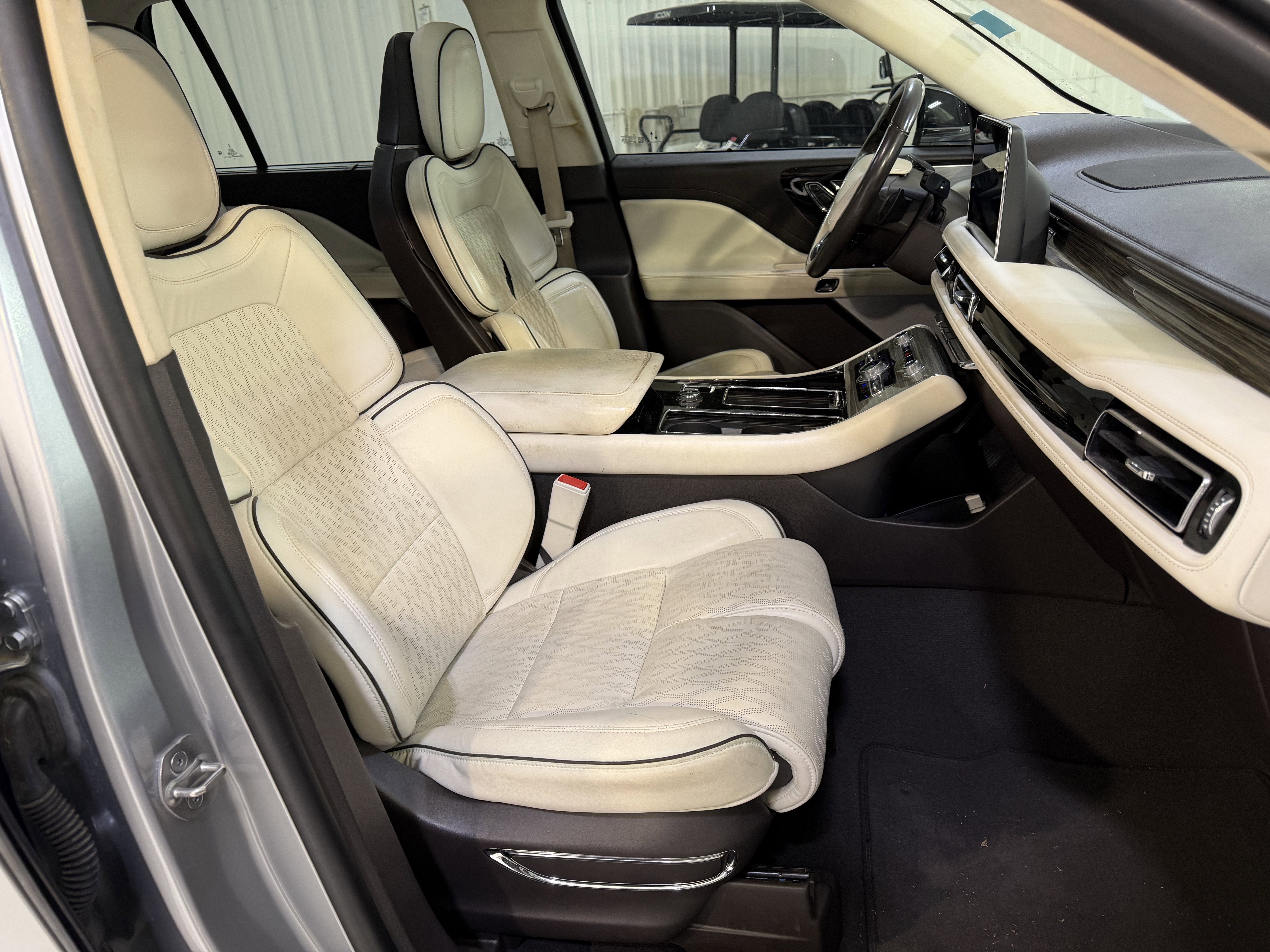 2020 Lincoln Aviator Black Label
