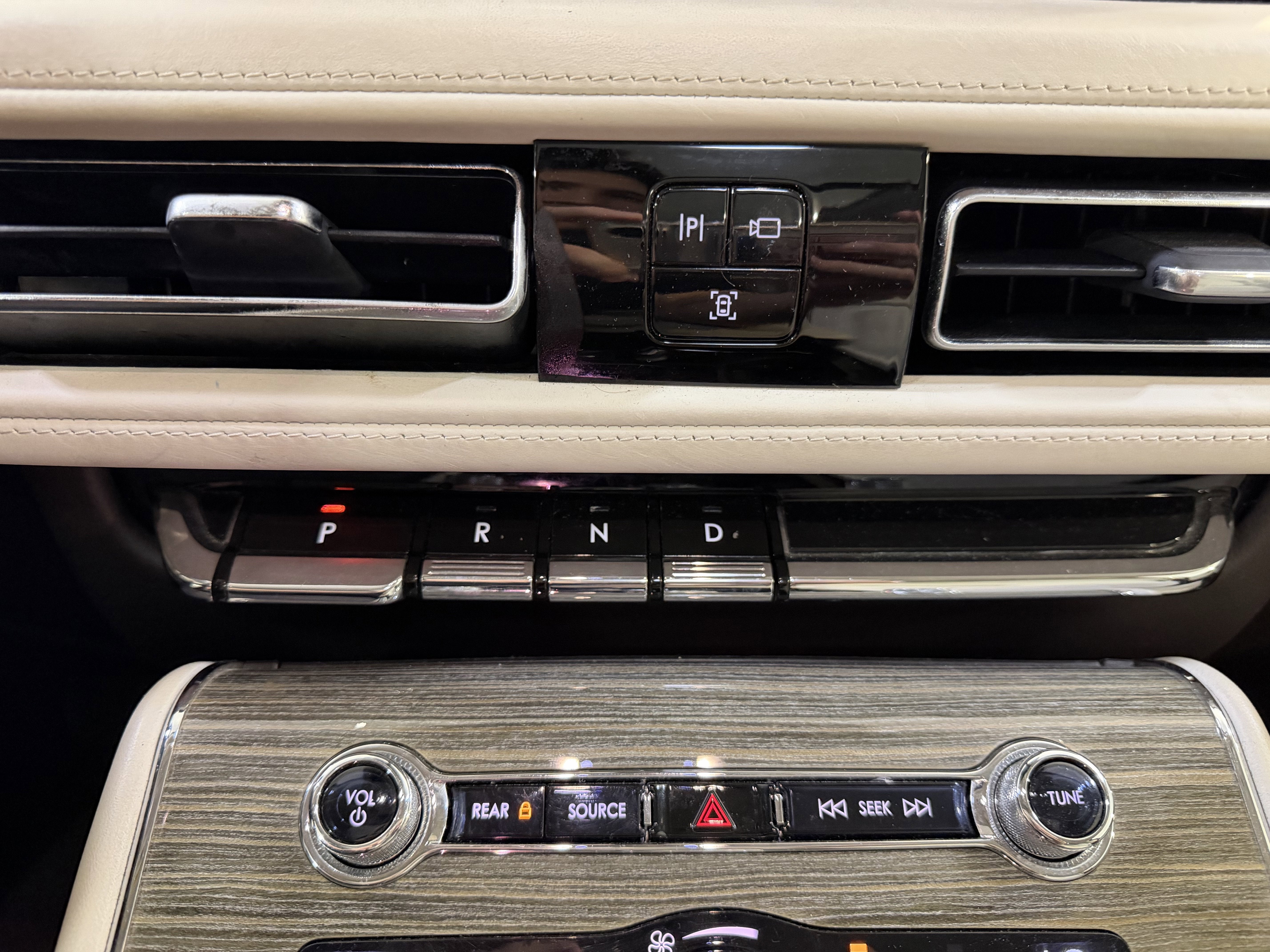 2020 Lincoln Aviator Black Label