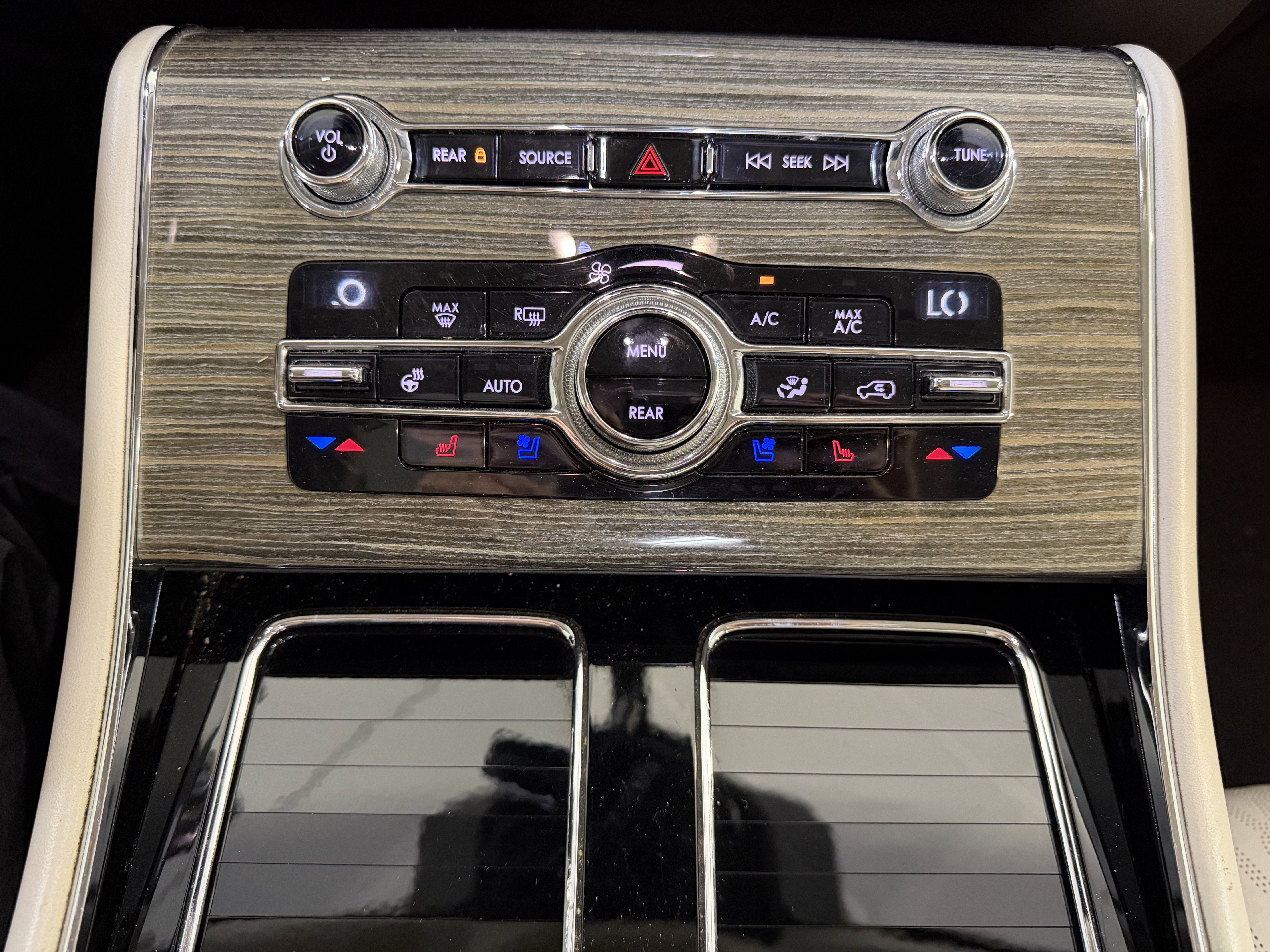 2020 Lincoln Aviator Black Label